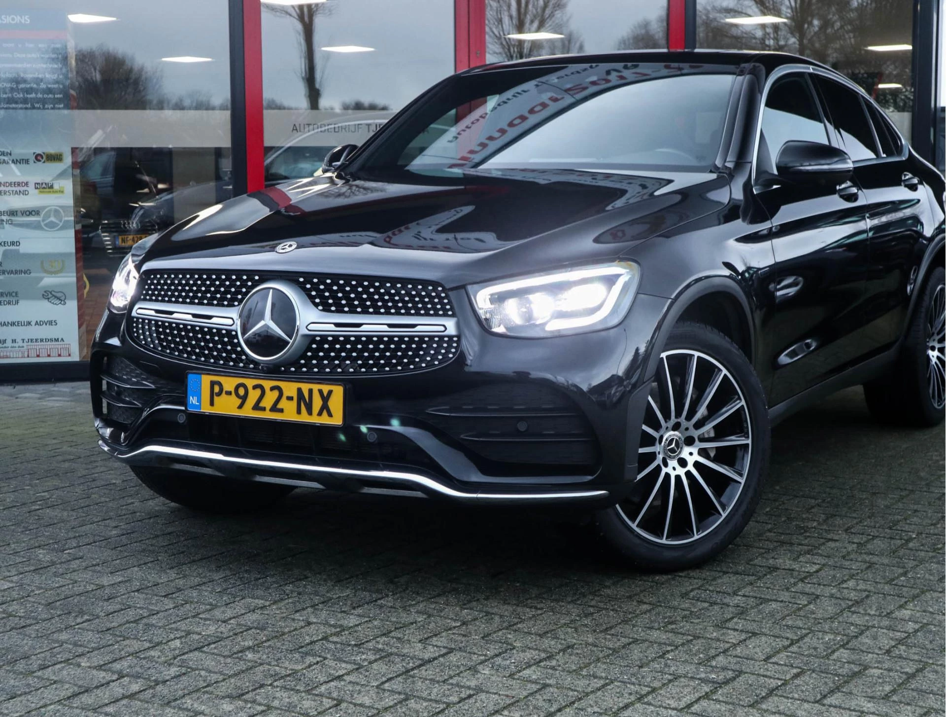 Hoofdafbeelding Mercedes-Benz GLC