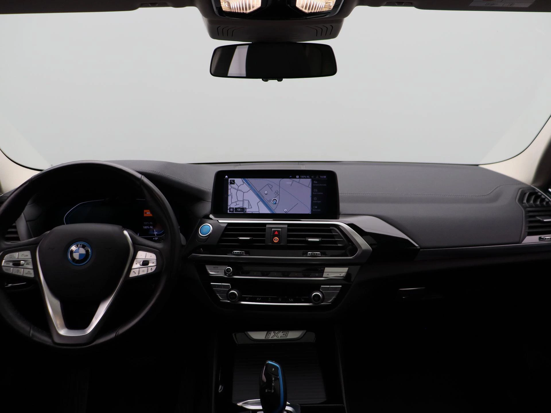 Hoofdafbeelding BMW iX3