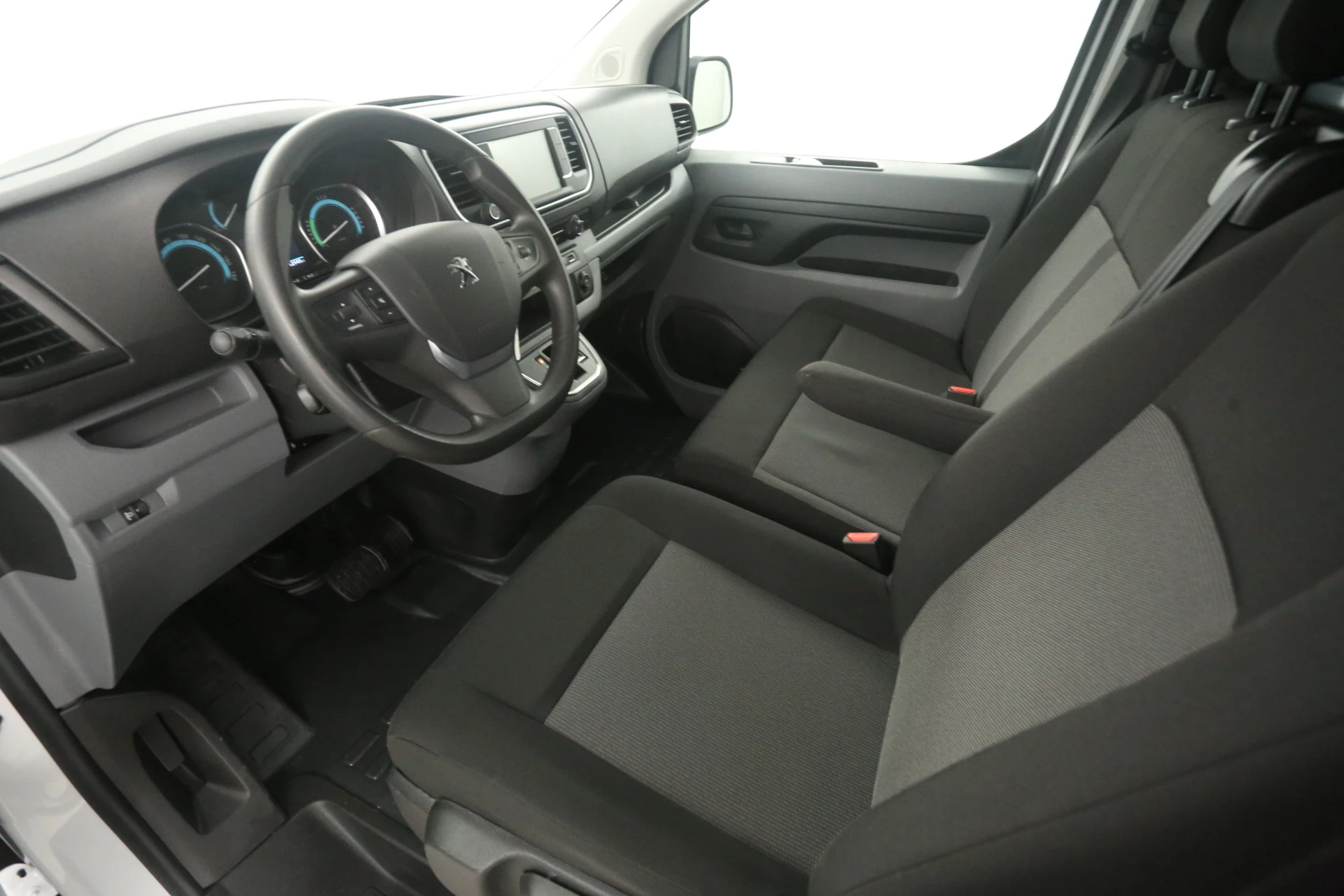 Hoofdafbeelding Peugeot e-Expert