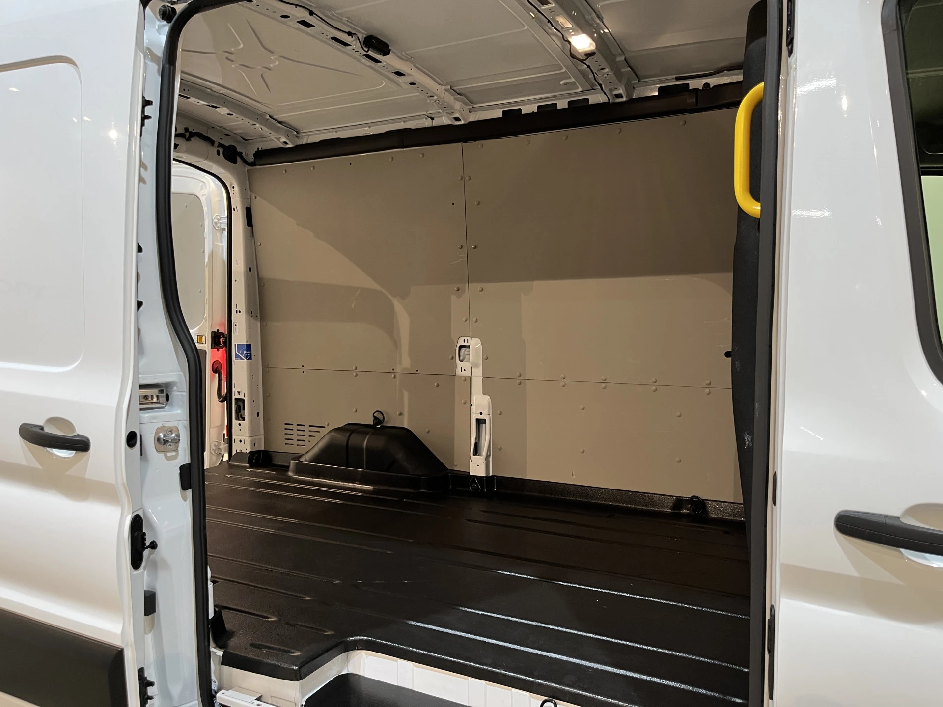 Hoofdafbeelding Ford E-Transit