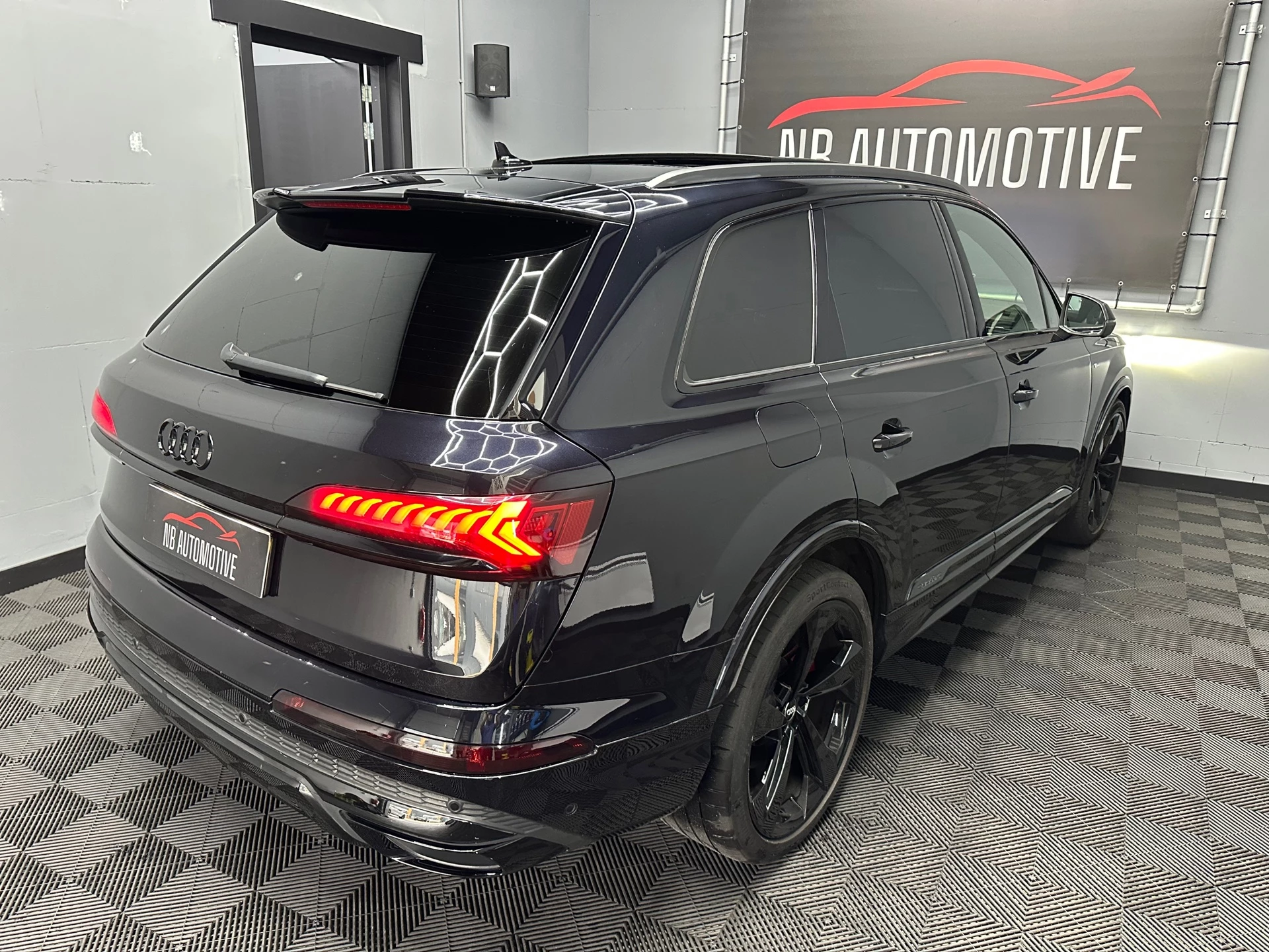 Hoofdafbeelding Audi Q7