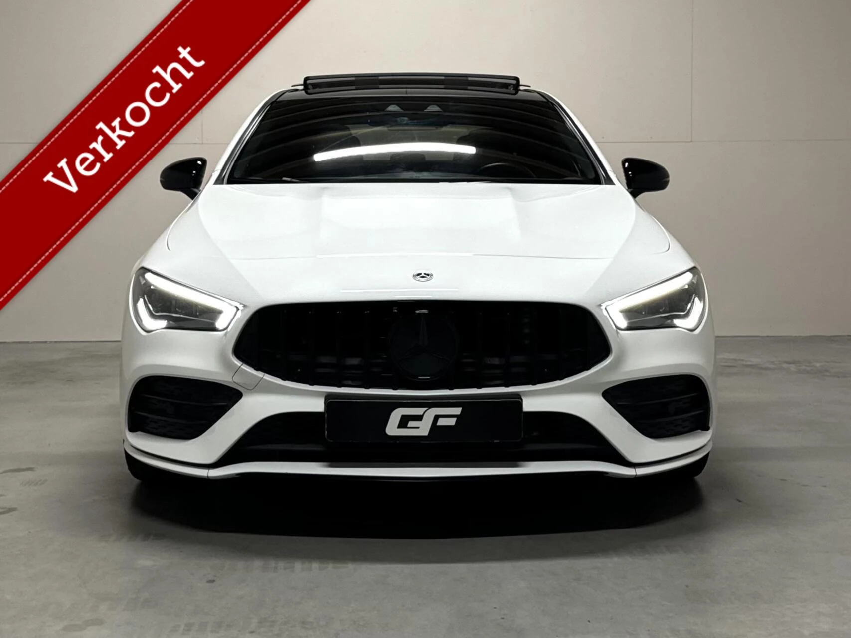 Hoofdafbeelding Mercedes-Benz CLA