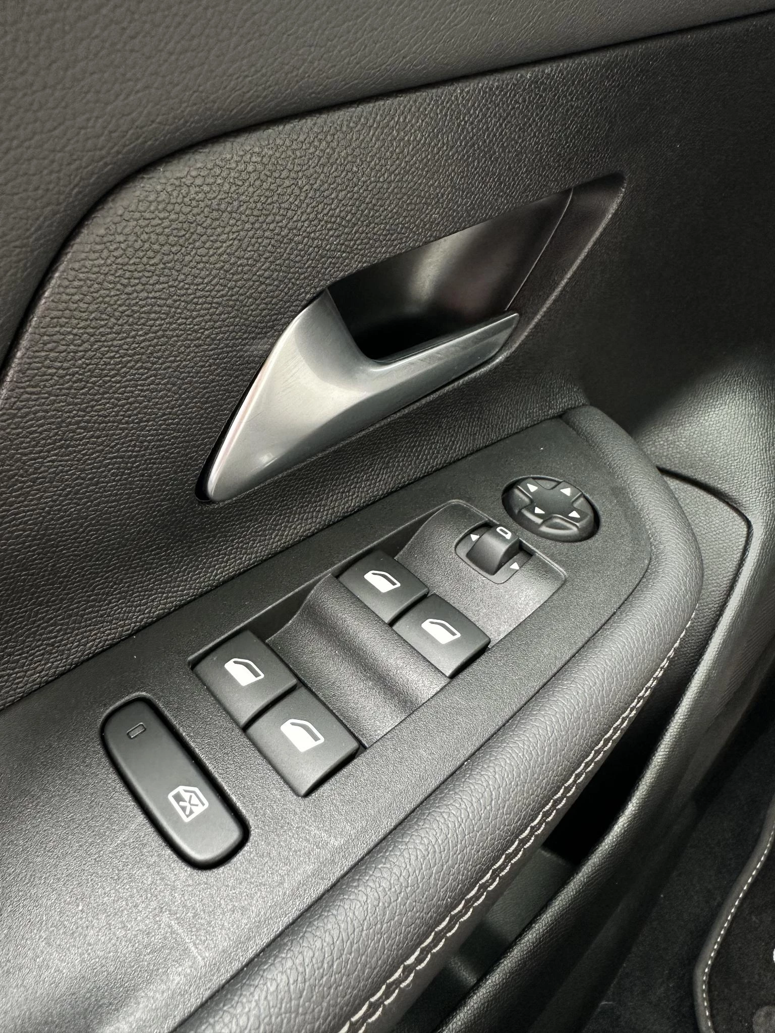 Hoofdafbeelding Opel Mokka-e