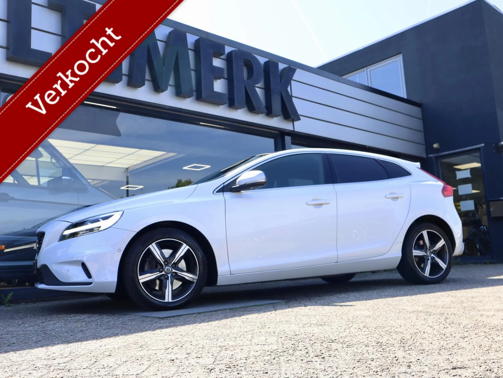 Hoofdafbeelding Volvo V40