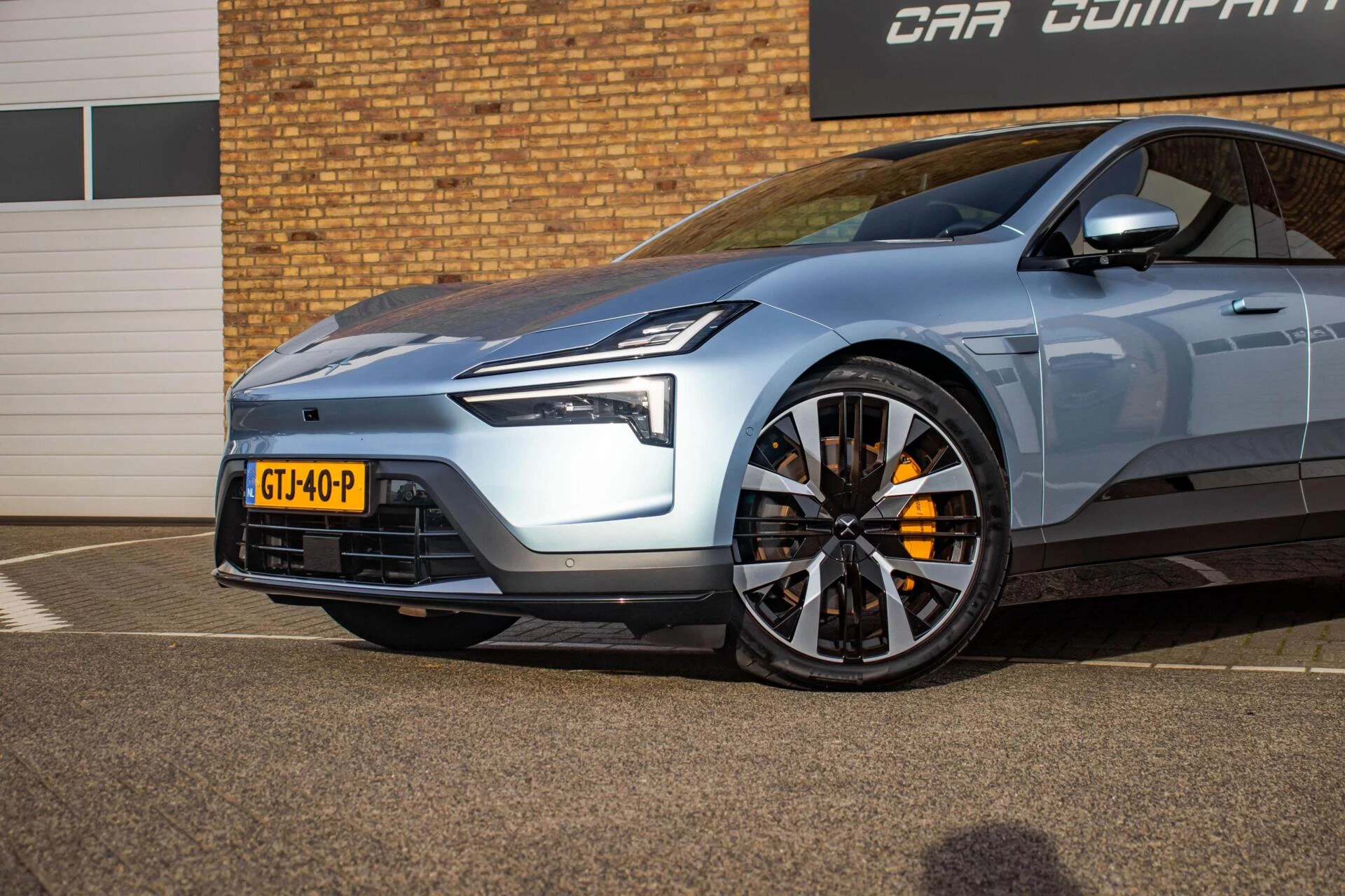 Hoofdafbeelding Polestar 4