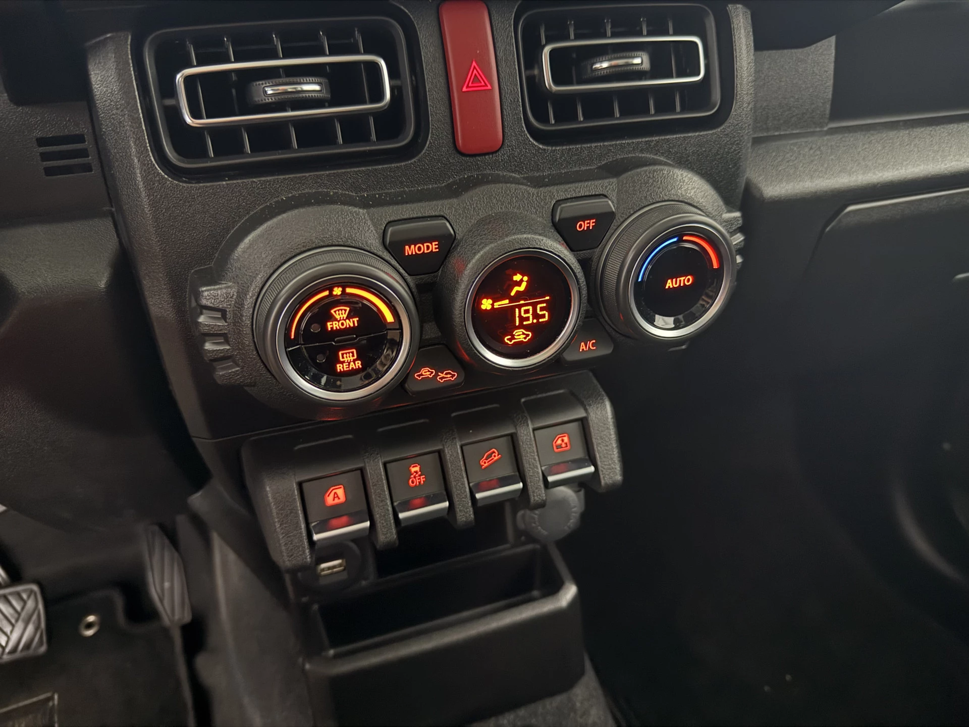 Hoofdafbeelding Suzuki Jimny