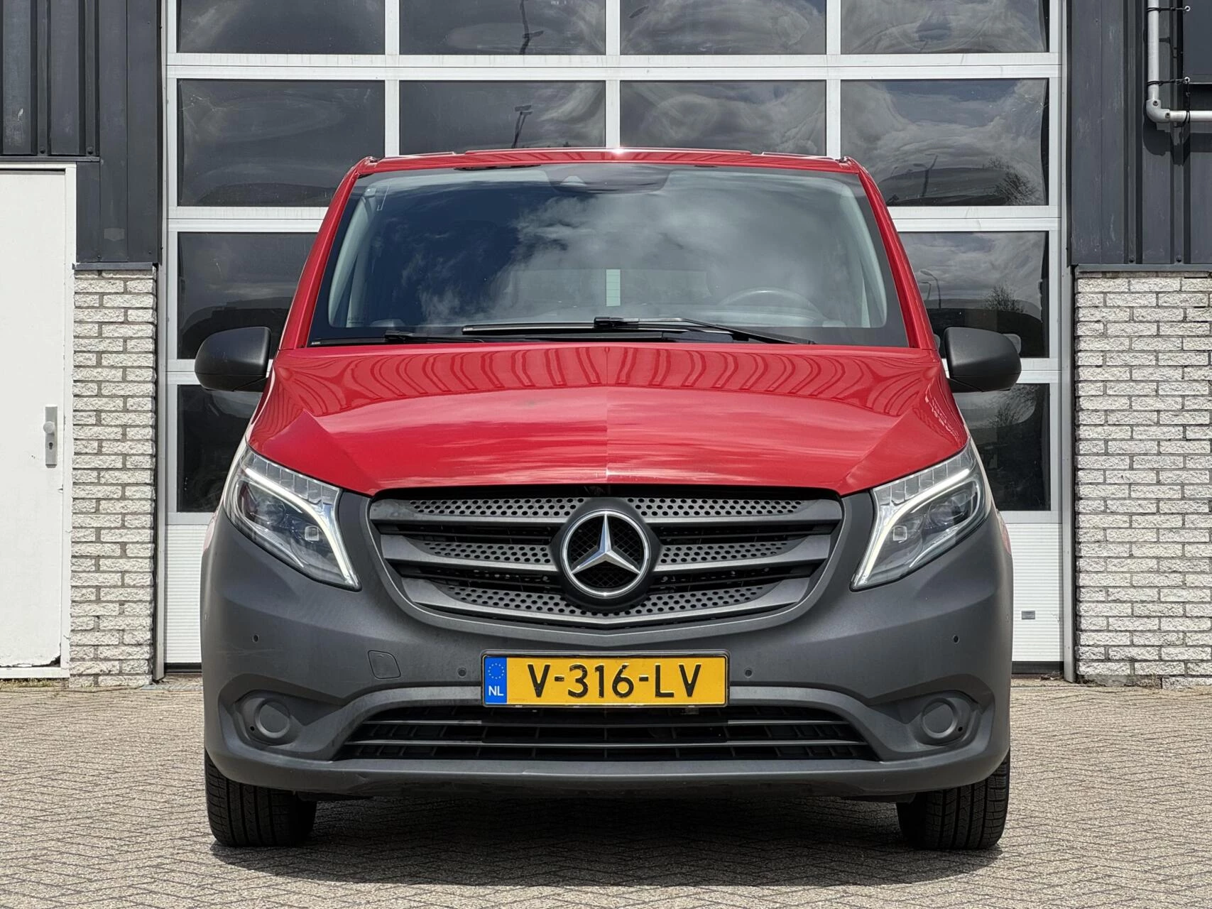Hoofdafbeelding Mercedes-Benz Vito