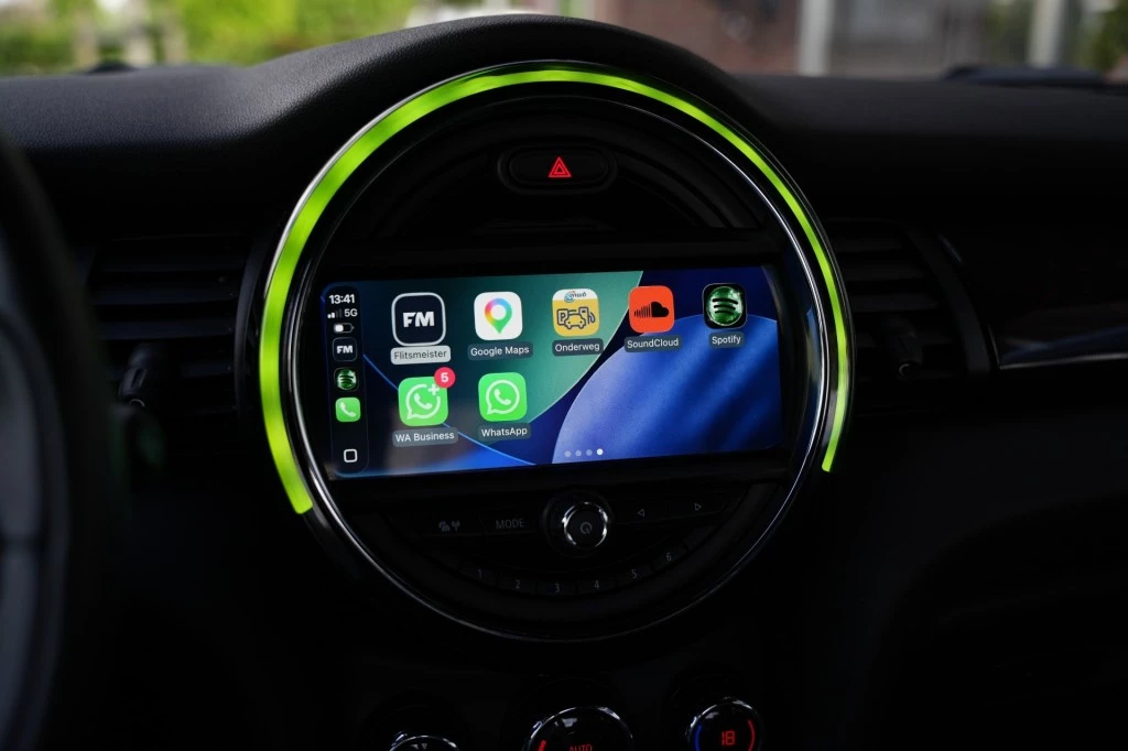 Hoofdafbeelding MINI Cabrio