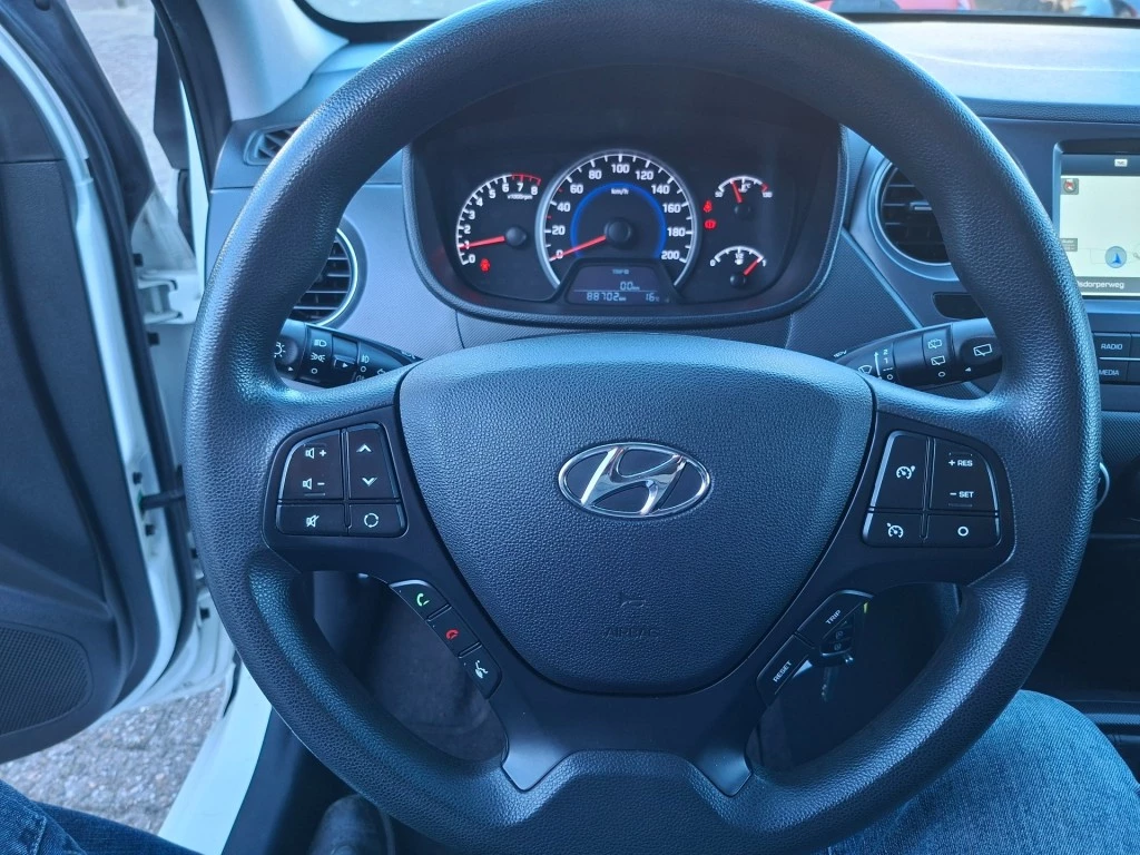 Hoofdafbeelding Hyundai i10