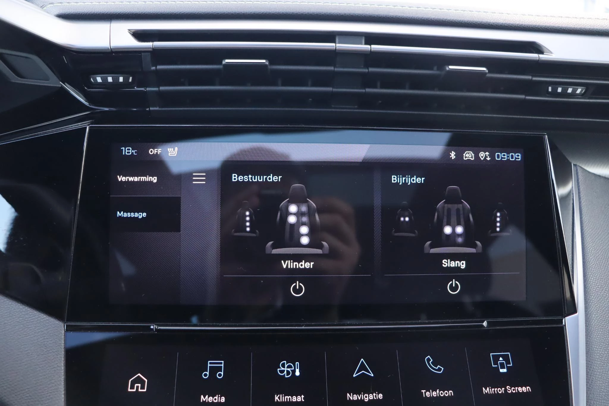 Hoofdafbeelding Peugeot 408