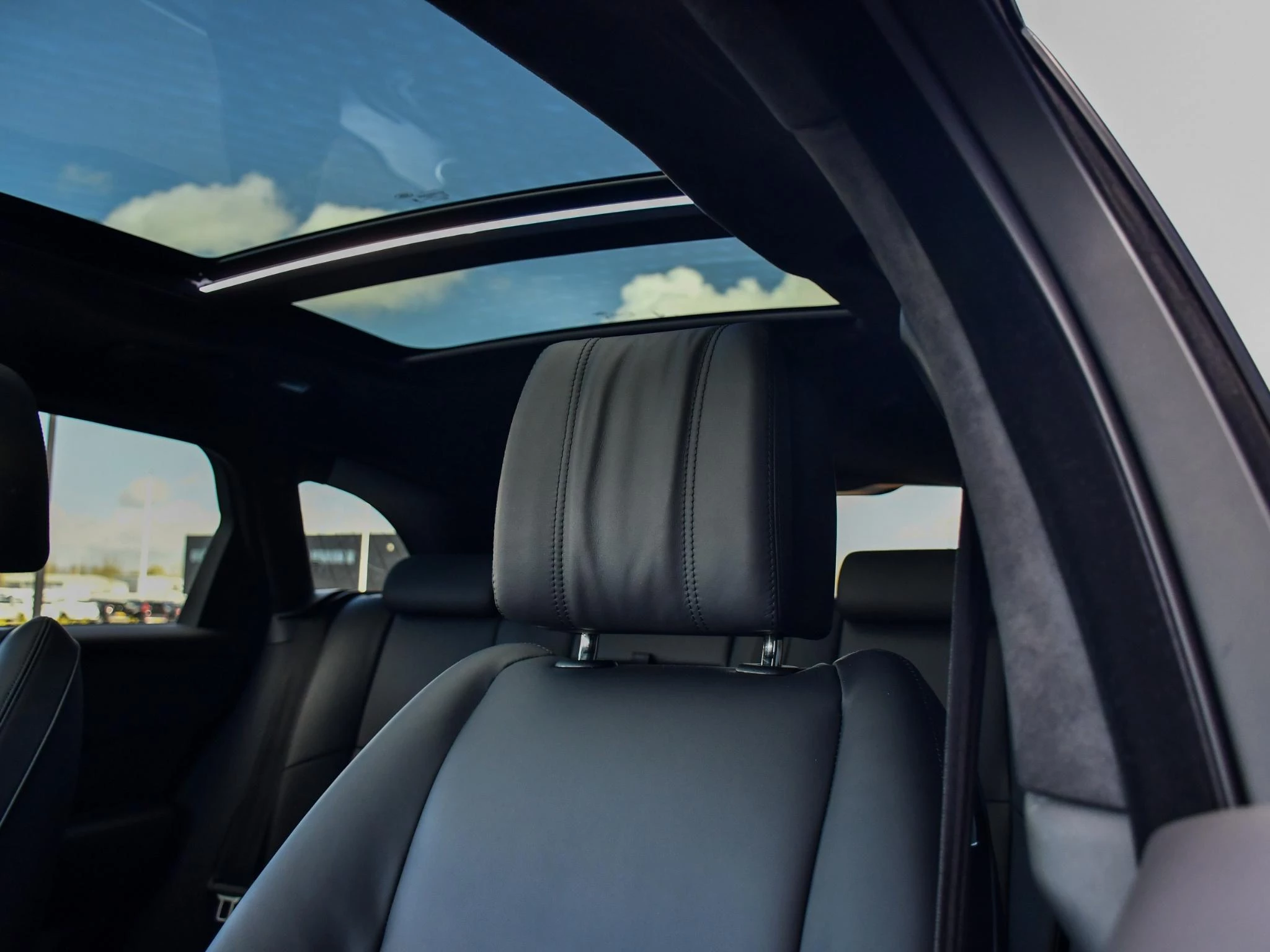 Hoofdafbeelding Land Rover Range Rover Velar