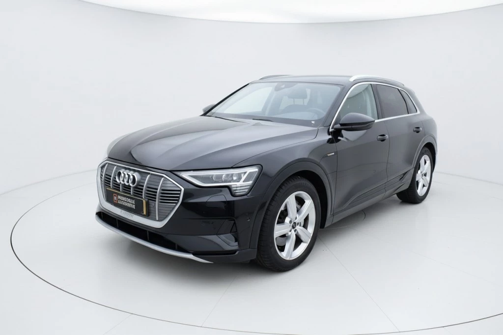 Hoofdafbeelding Audi e-tron