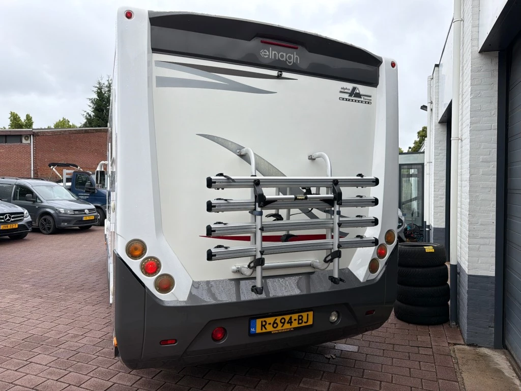 Hoofdafbeelding Elnagh Magnum 81