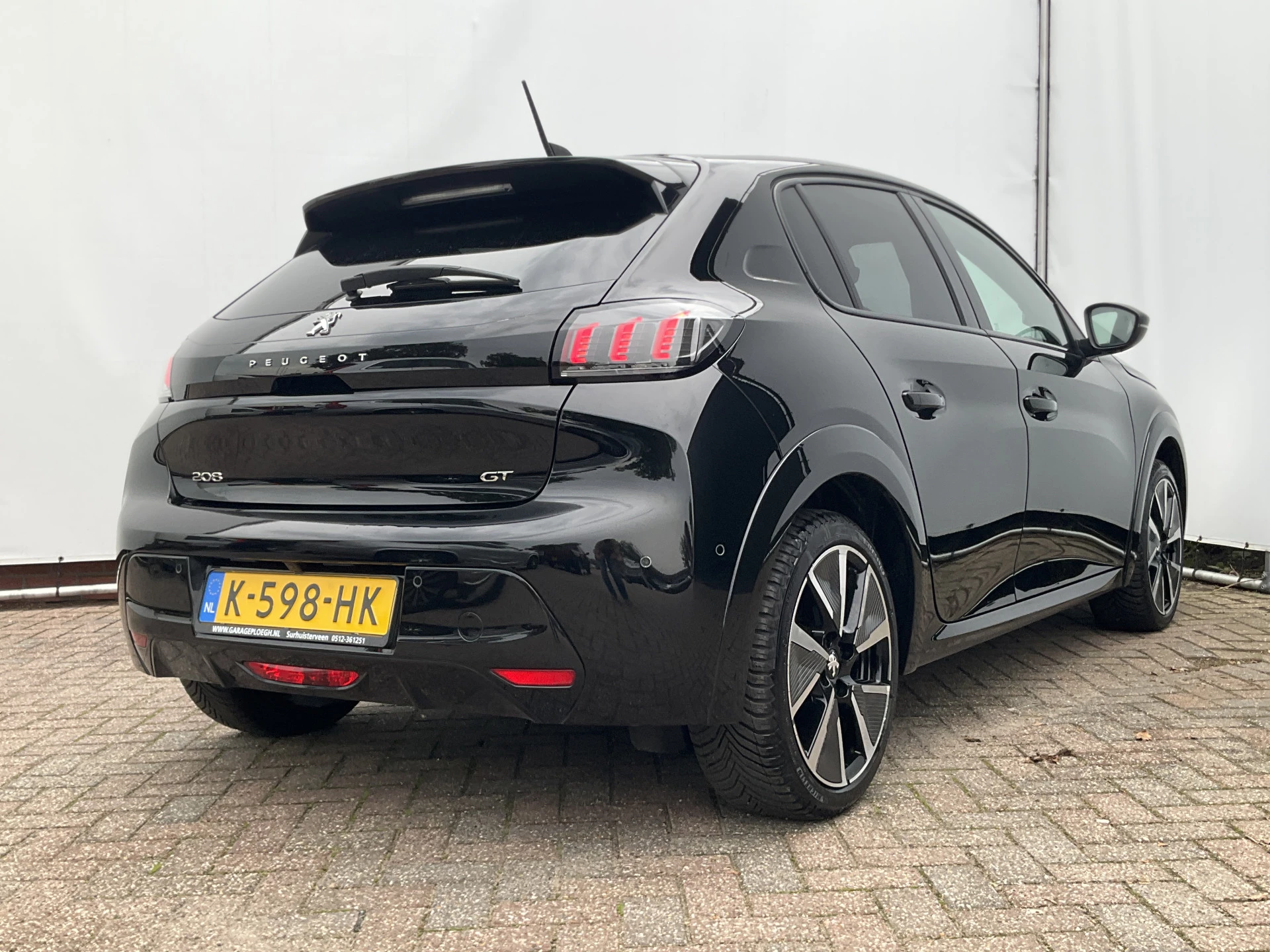 Hoofdafbeelding Peugeot e-208
