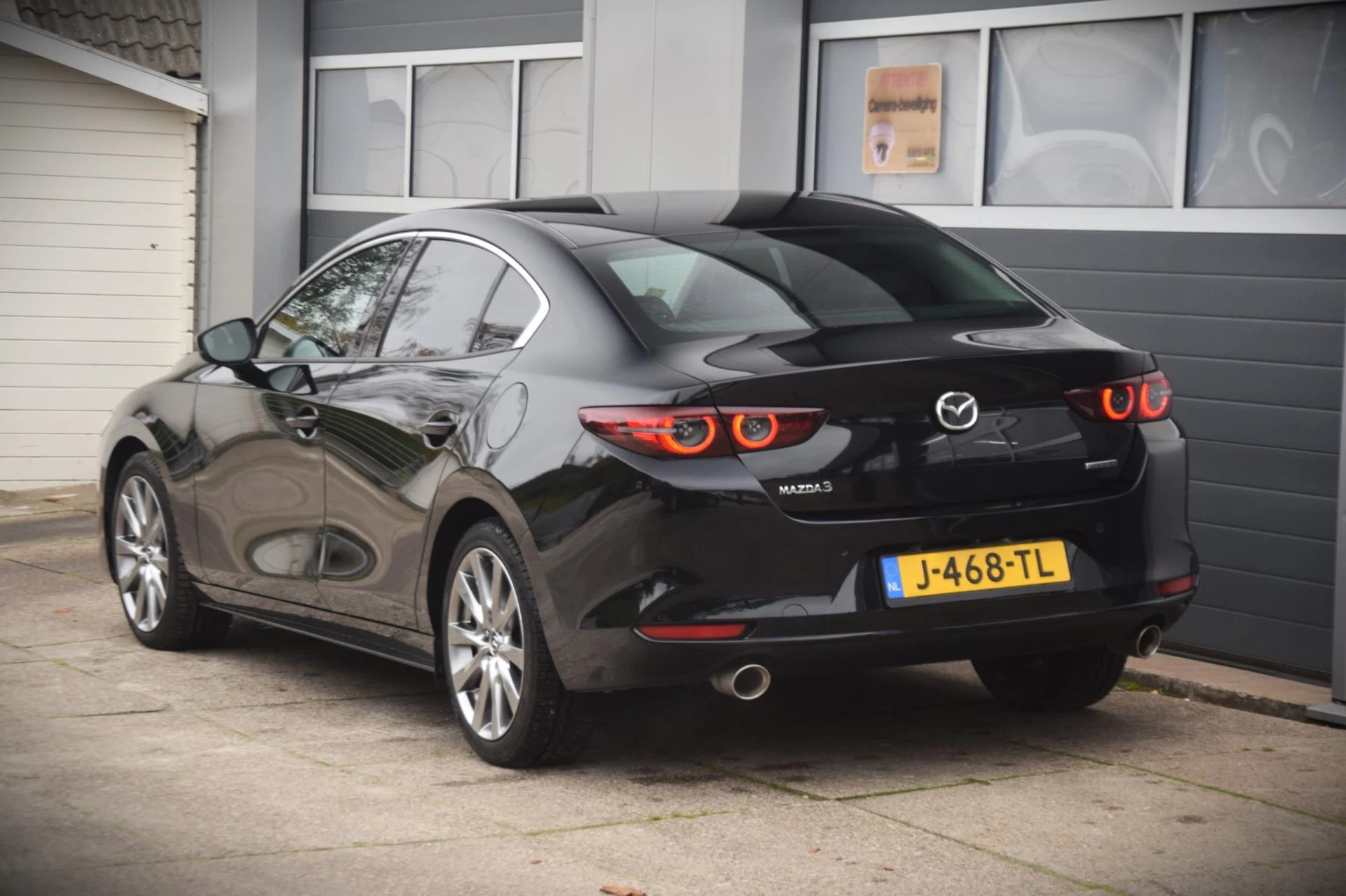 Hoofdafbeelding Mazda 3