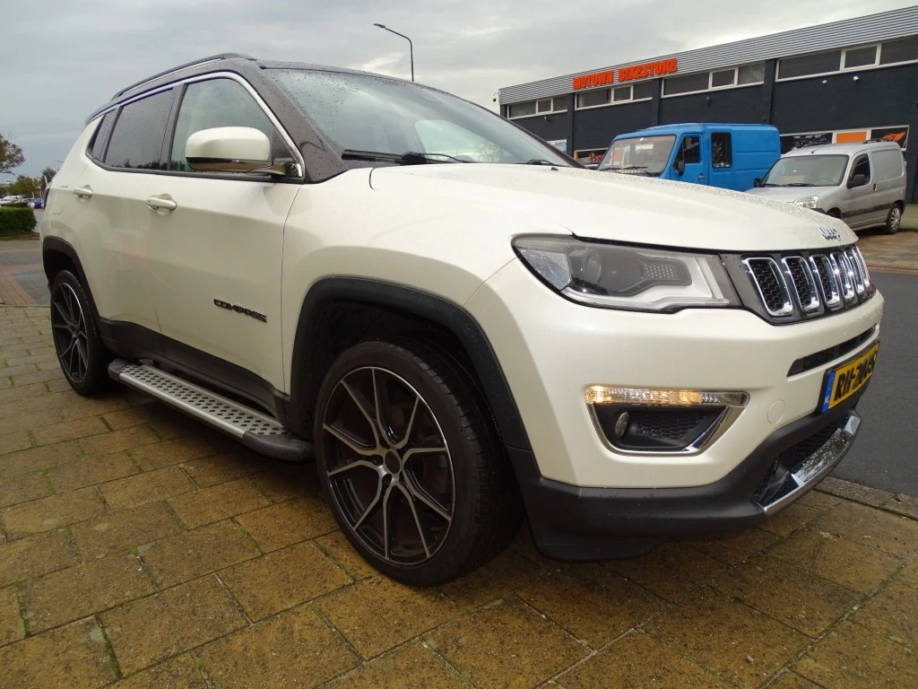 Hoofdafbeelding Jeep Compass