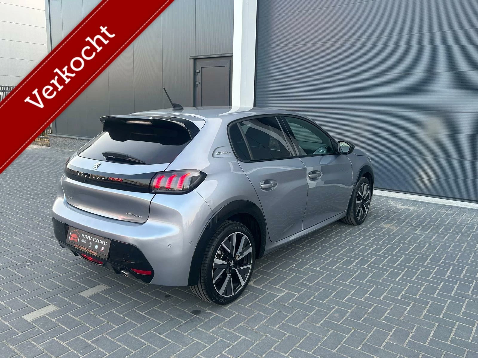 Hoofdafbeelding Peugeot 208