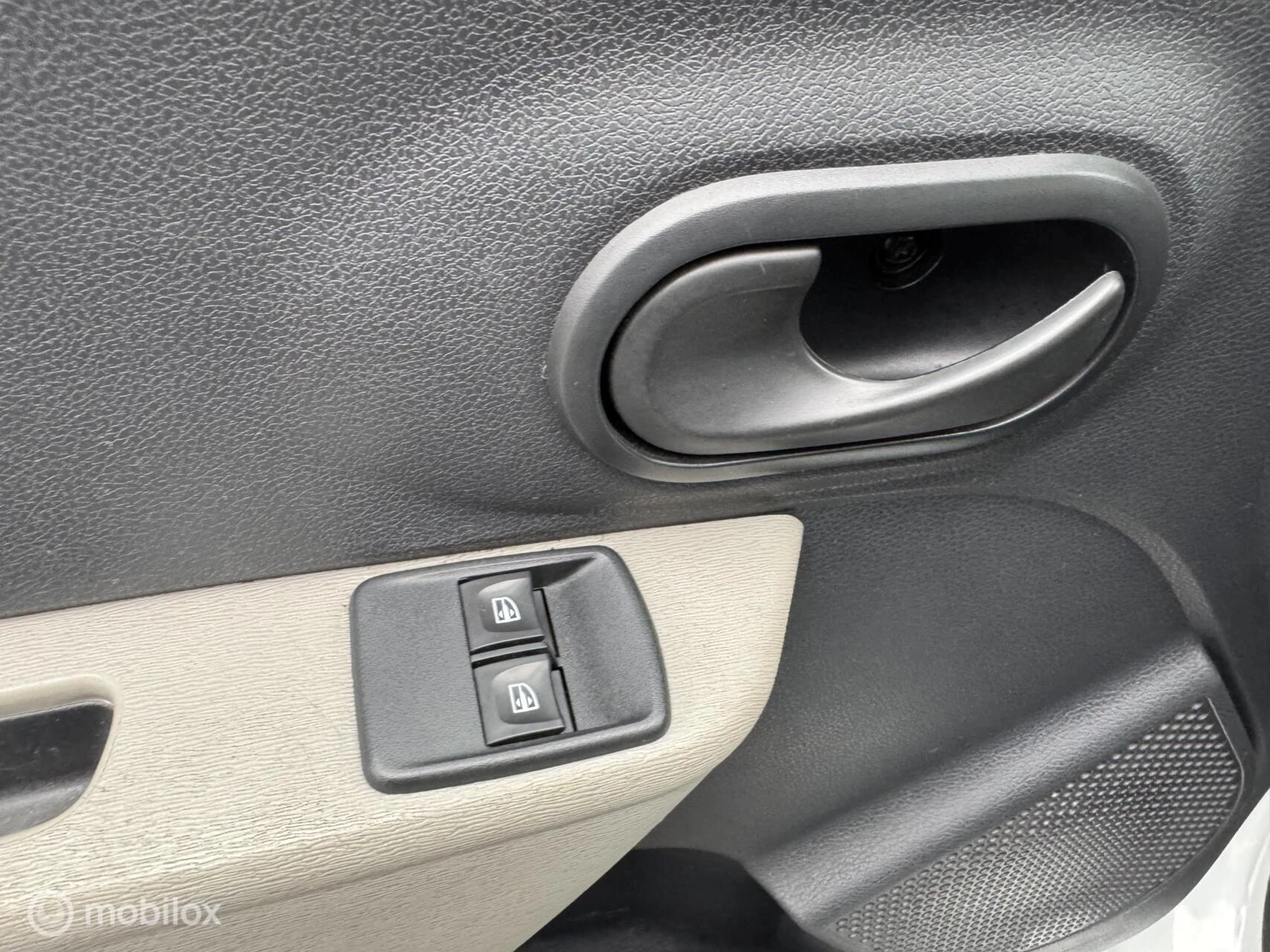 Hoofdafbeelding Dacia Lodgy