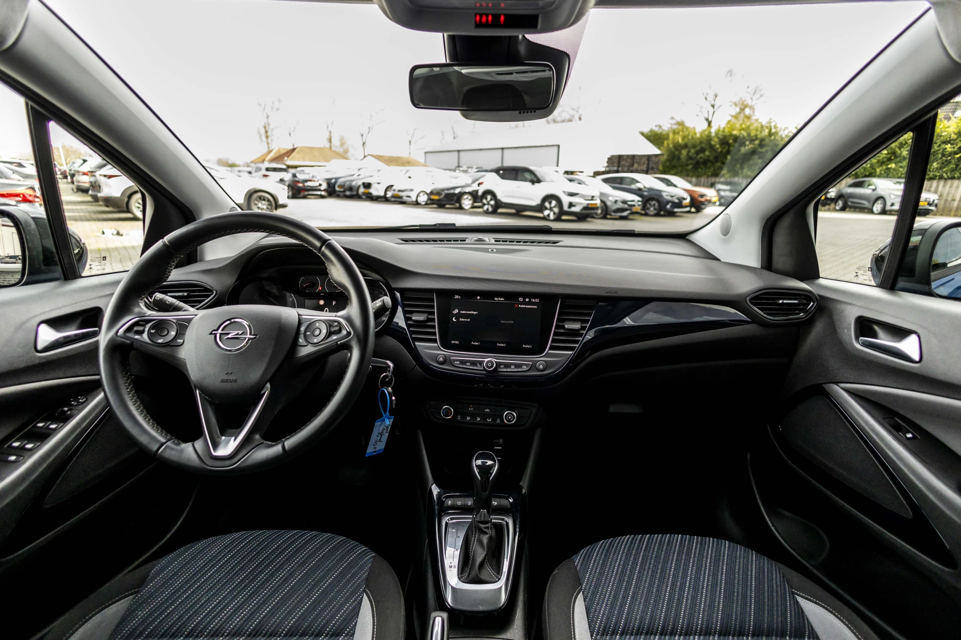 Hoofdafbeelding Opel Crossland X