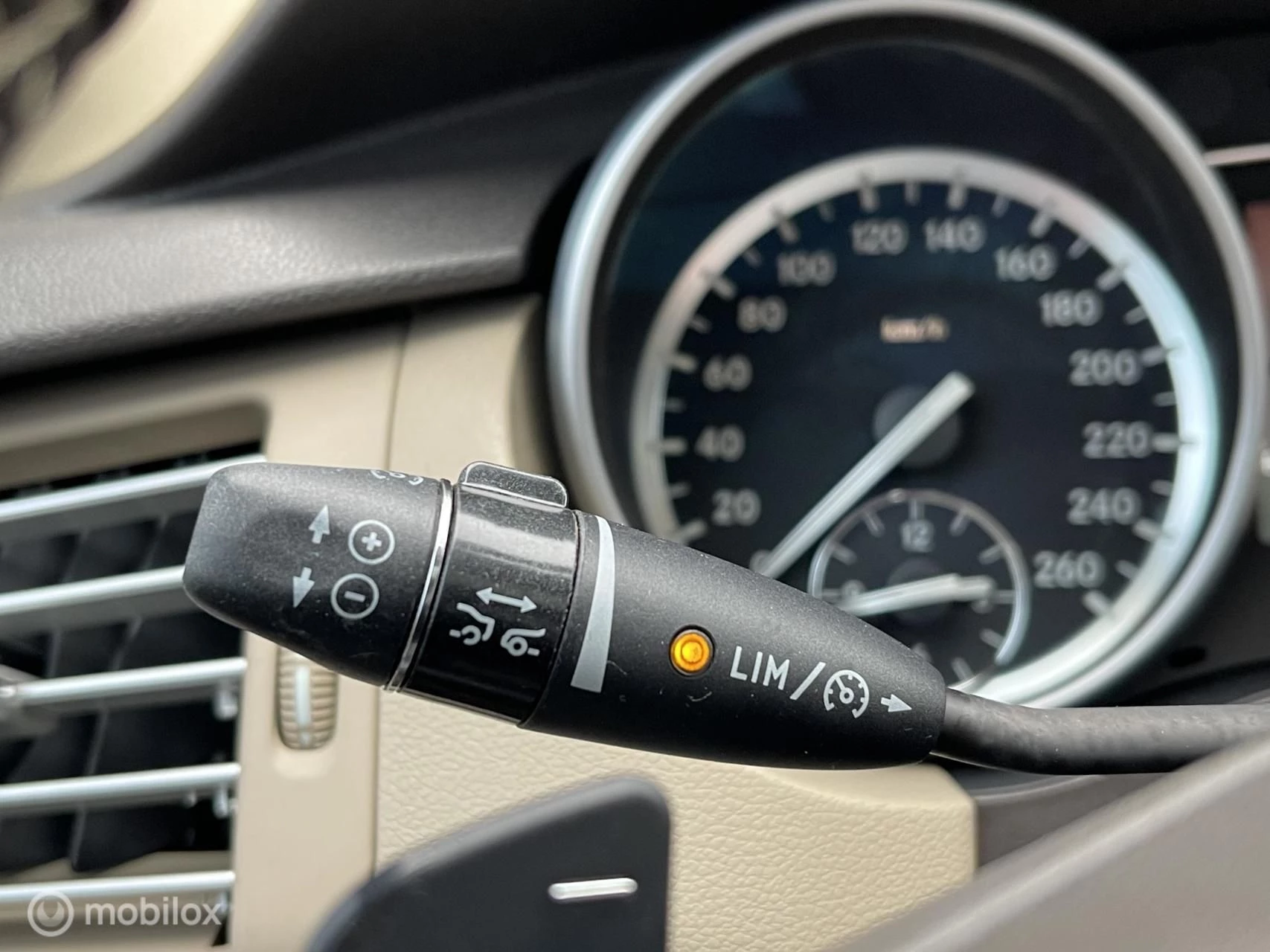 Hoofdafbeelding Mercedes-Benz R-Klasse