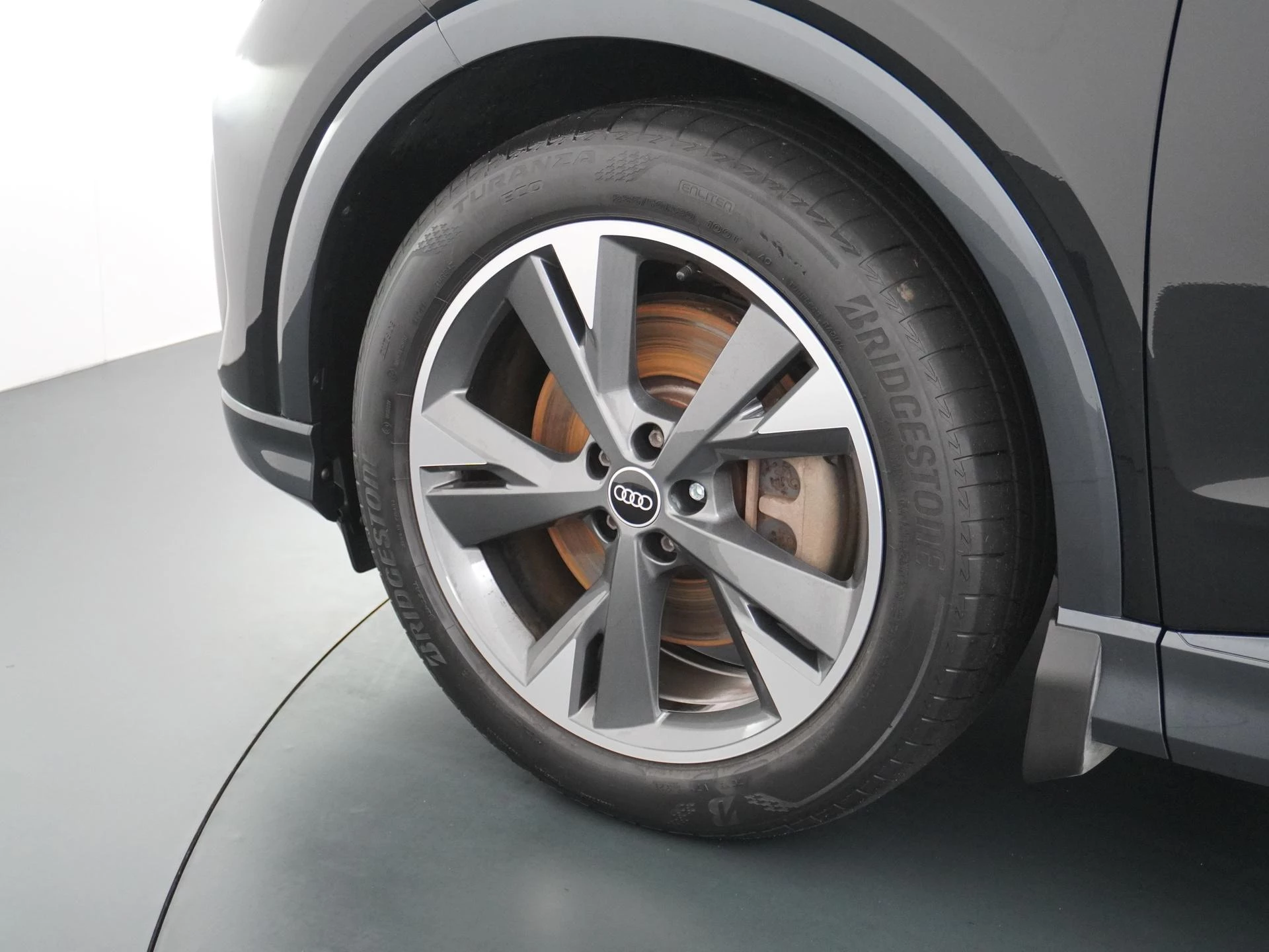 Hoofdafbeelding Audi Q4 e-tron
