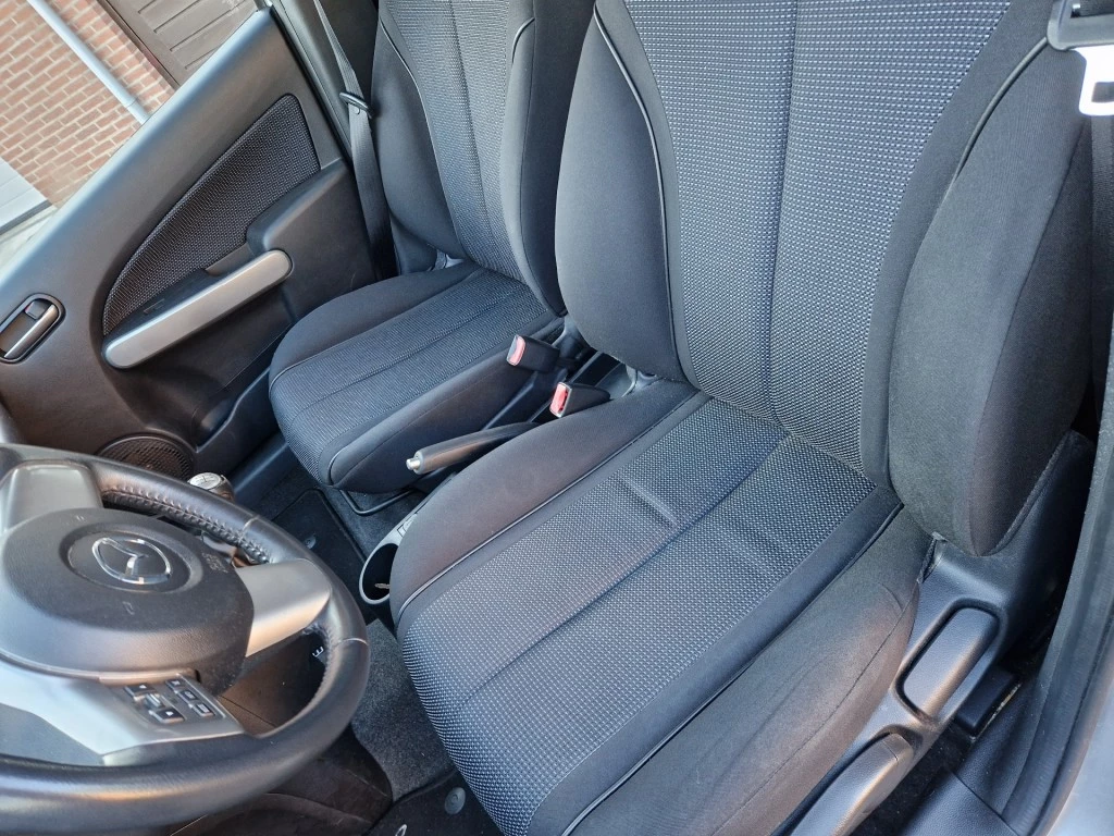 Hoofdafbeelding Mazda 2