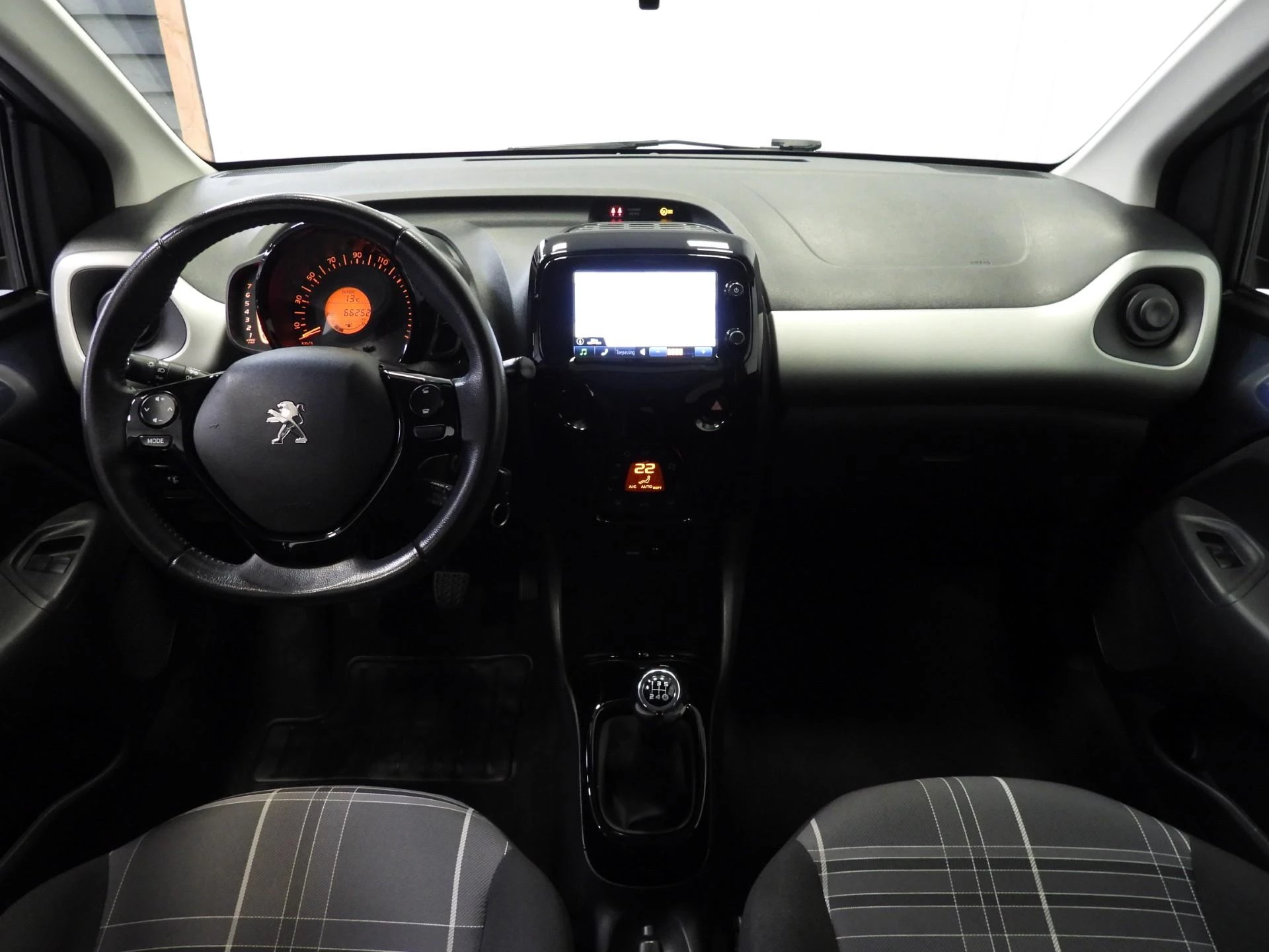 Hoofdafbeelding Peugeot 108