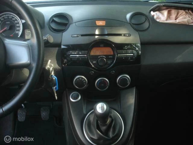 Hoofdafbeelding Mazda 2