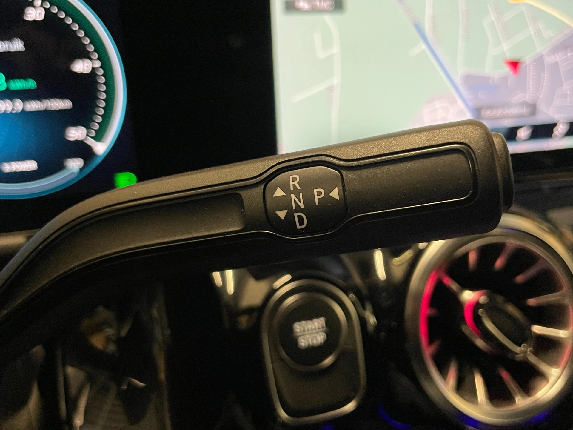 Hoofdafbeelding Mercedes-Benz EQA