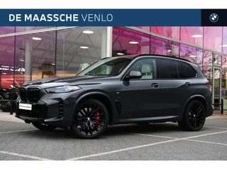 BMW X5 xDrive50e High Executive M Sport Automaat / Panoramadak / Trekhaak / Soft-Close / Massagefunctie / Parking Assistant Professional / Comfort Access / Stoelventilatie / Adaptieve LED /  22"LM-velgen