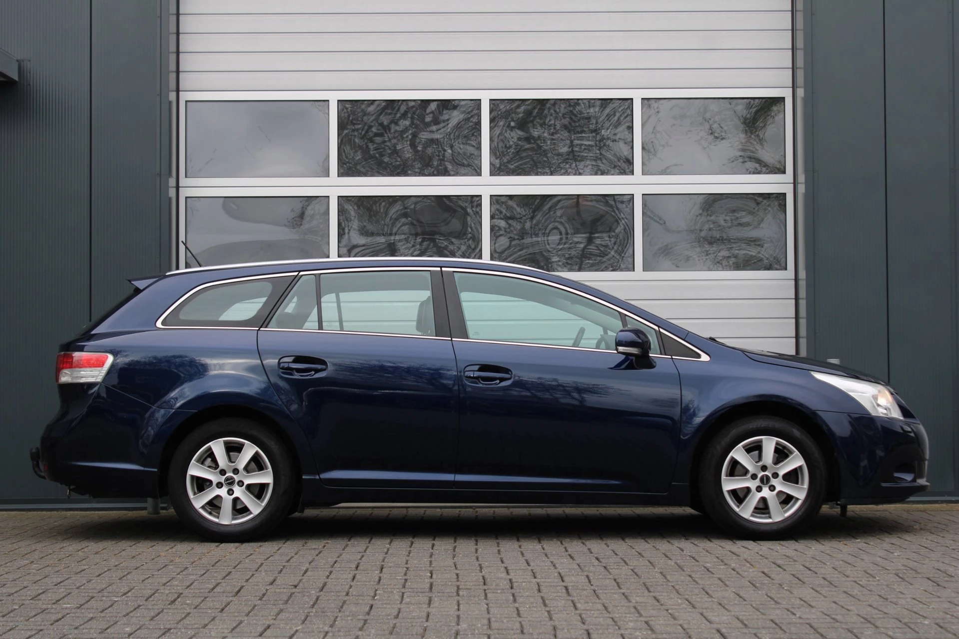Hoofdafbeelding Toyota Avensis