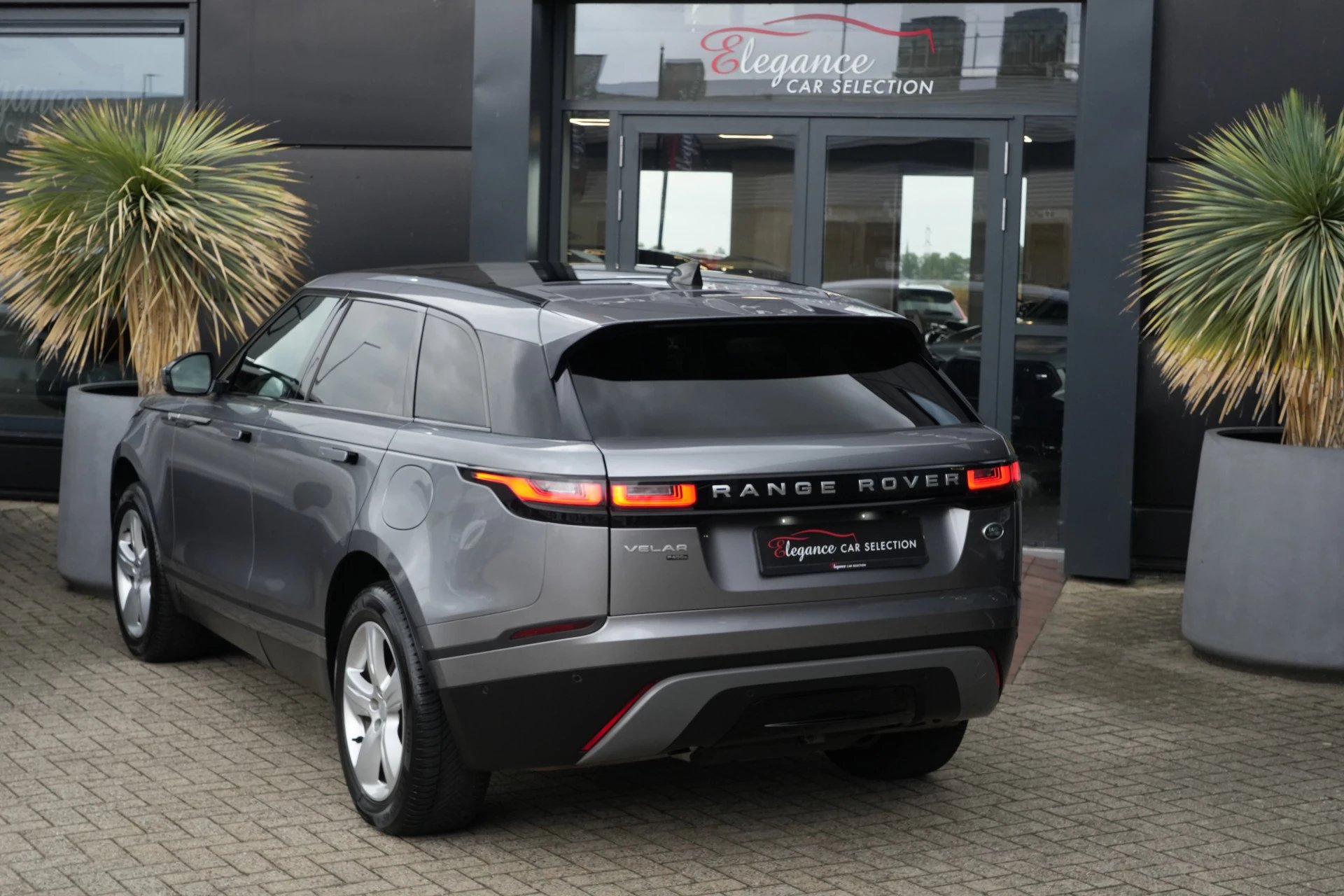 Hoofdafbeelding Land Rover Range Rover Velar