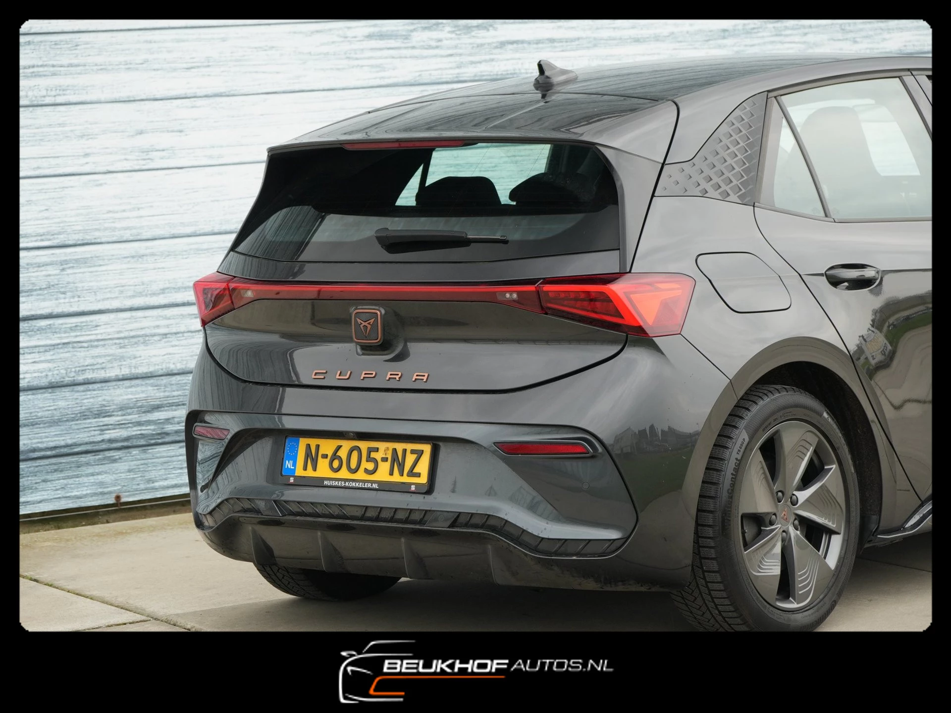 Hoofdafbeelding CUPRA Born