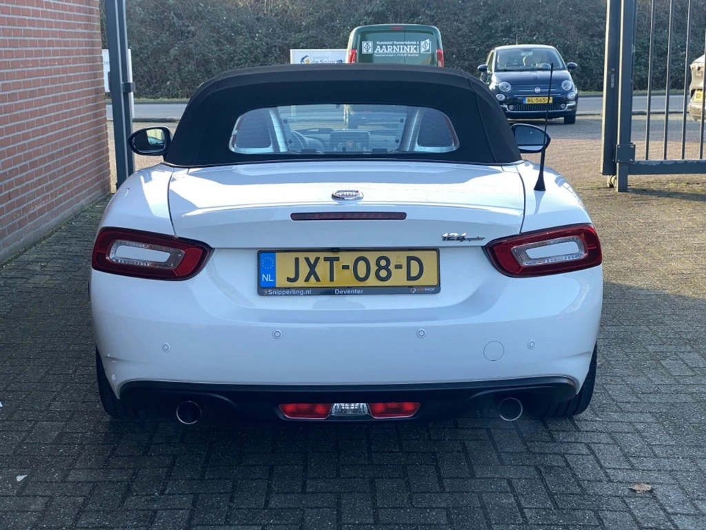Hoofdafbeelding Fiat 124 Spider