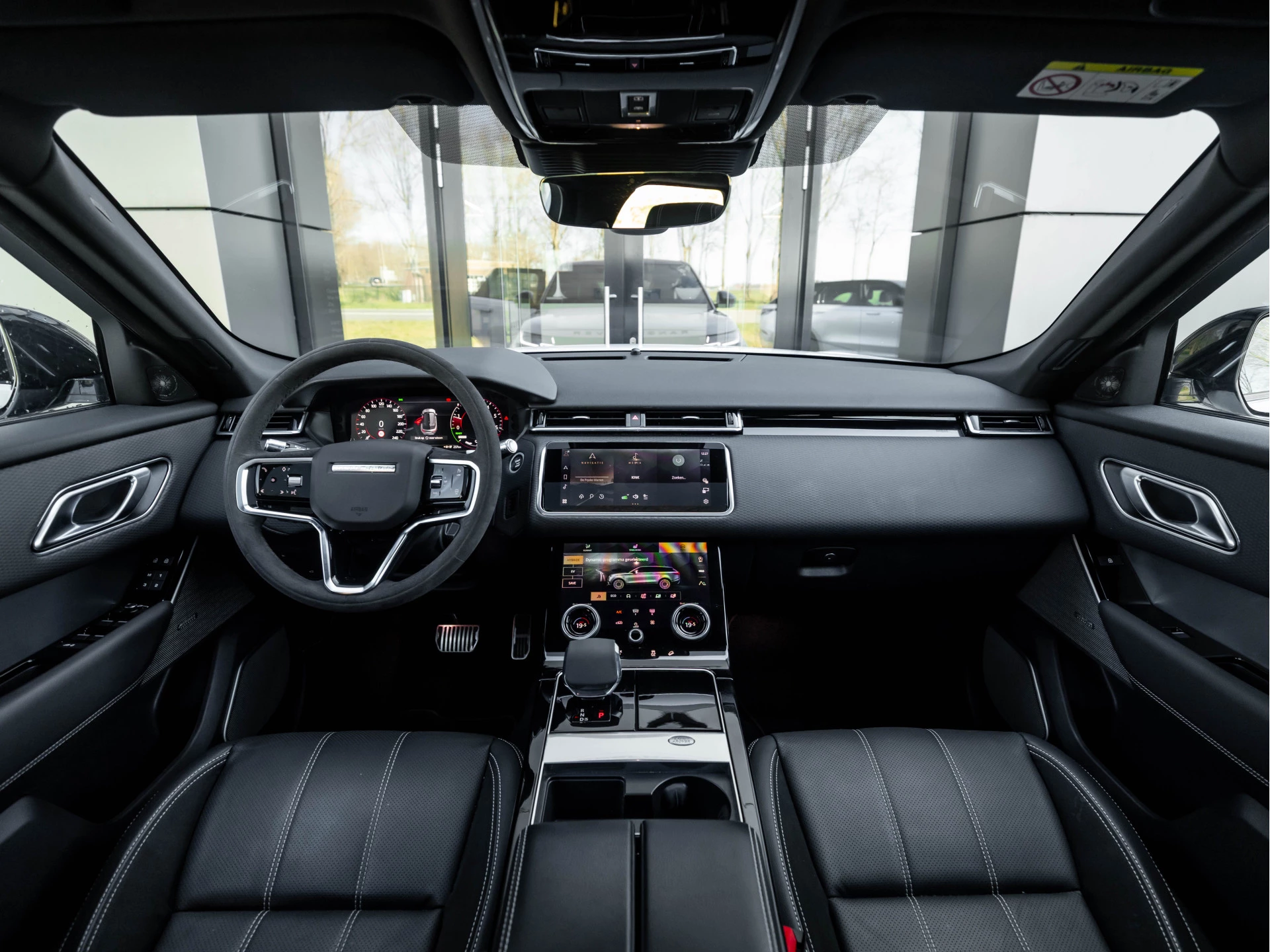 Hoofdafbeelding Land Rover Range Rover Velar