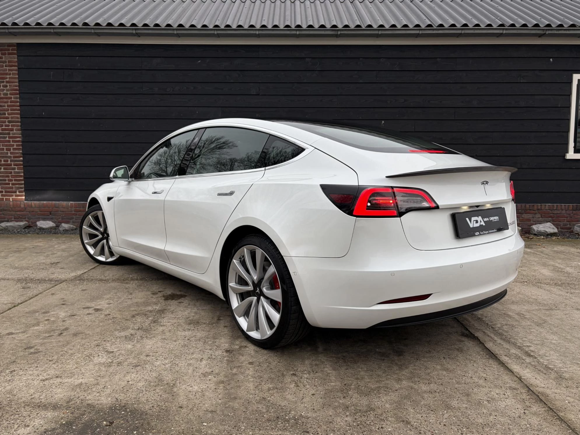 Hoofdafbeelding Tesla Model 3