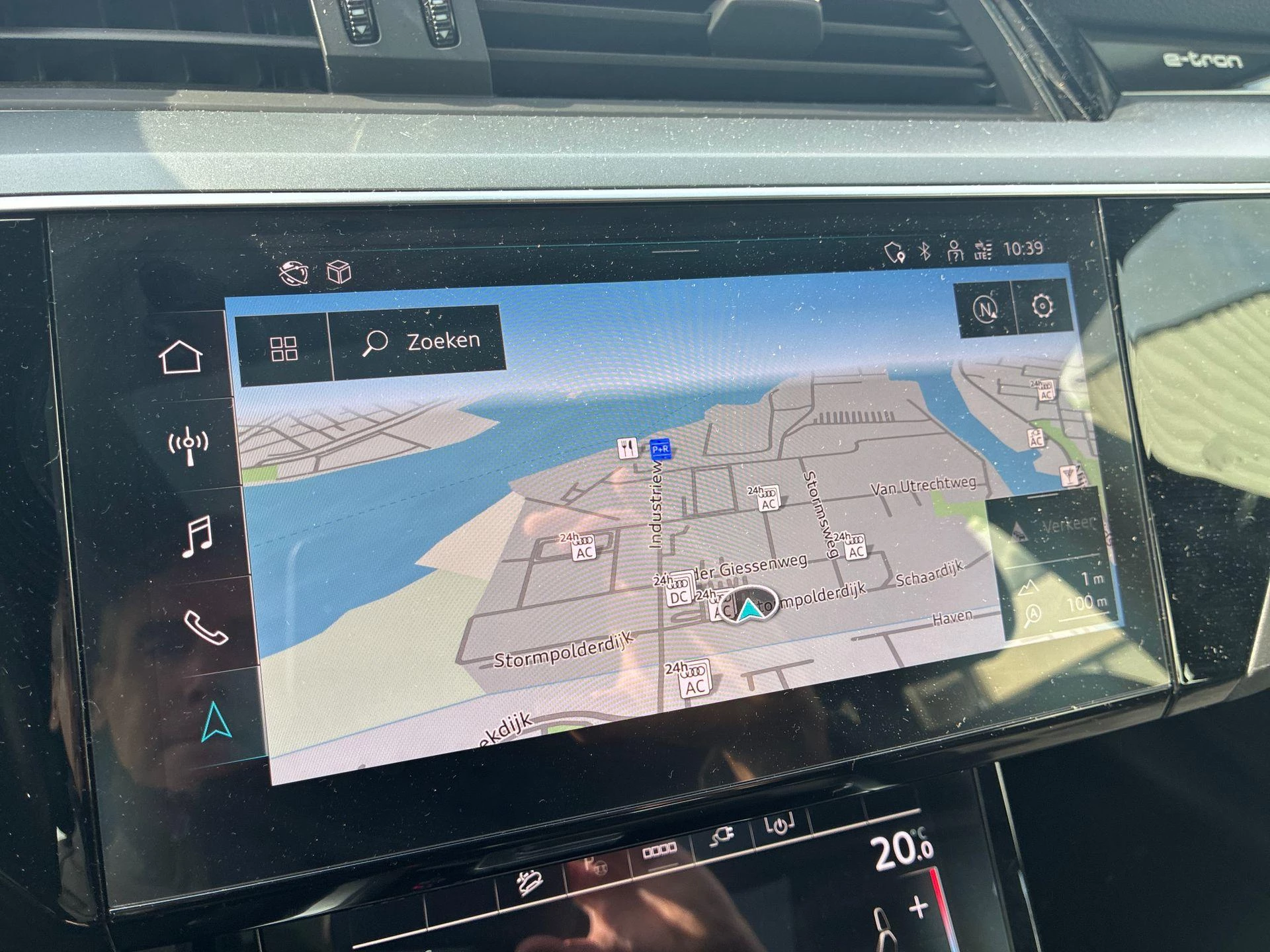 Hoofdafbeelding Audi e-tron
