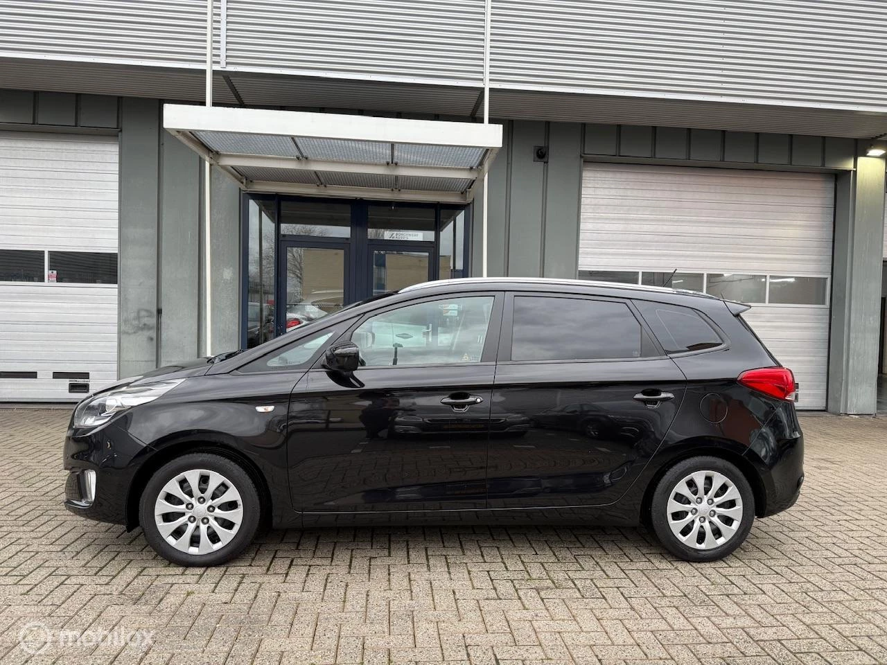 Hoofdafbeelding Kia Carens