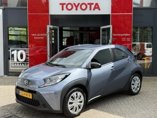 Toyota Aygo X PLAY AD-CRUISE APPLE/ANDROID CAMERA NL-AUTO