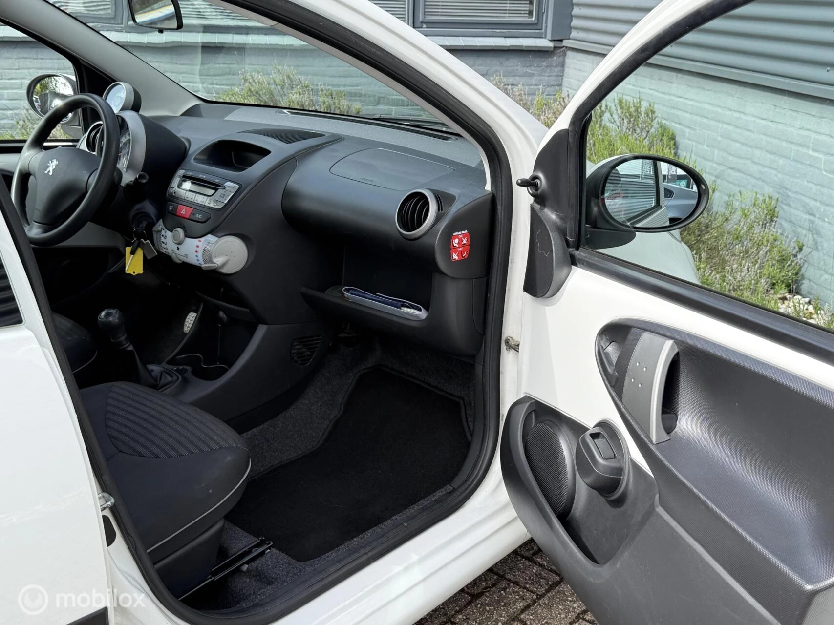 Hoofdafbeelding Peugeot 107