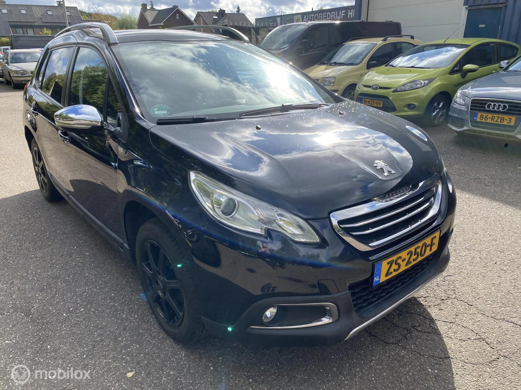 Hoofdafbeelding Peugeot 2008