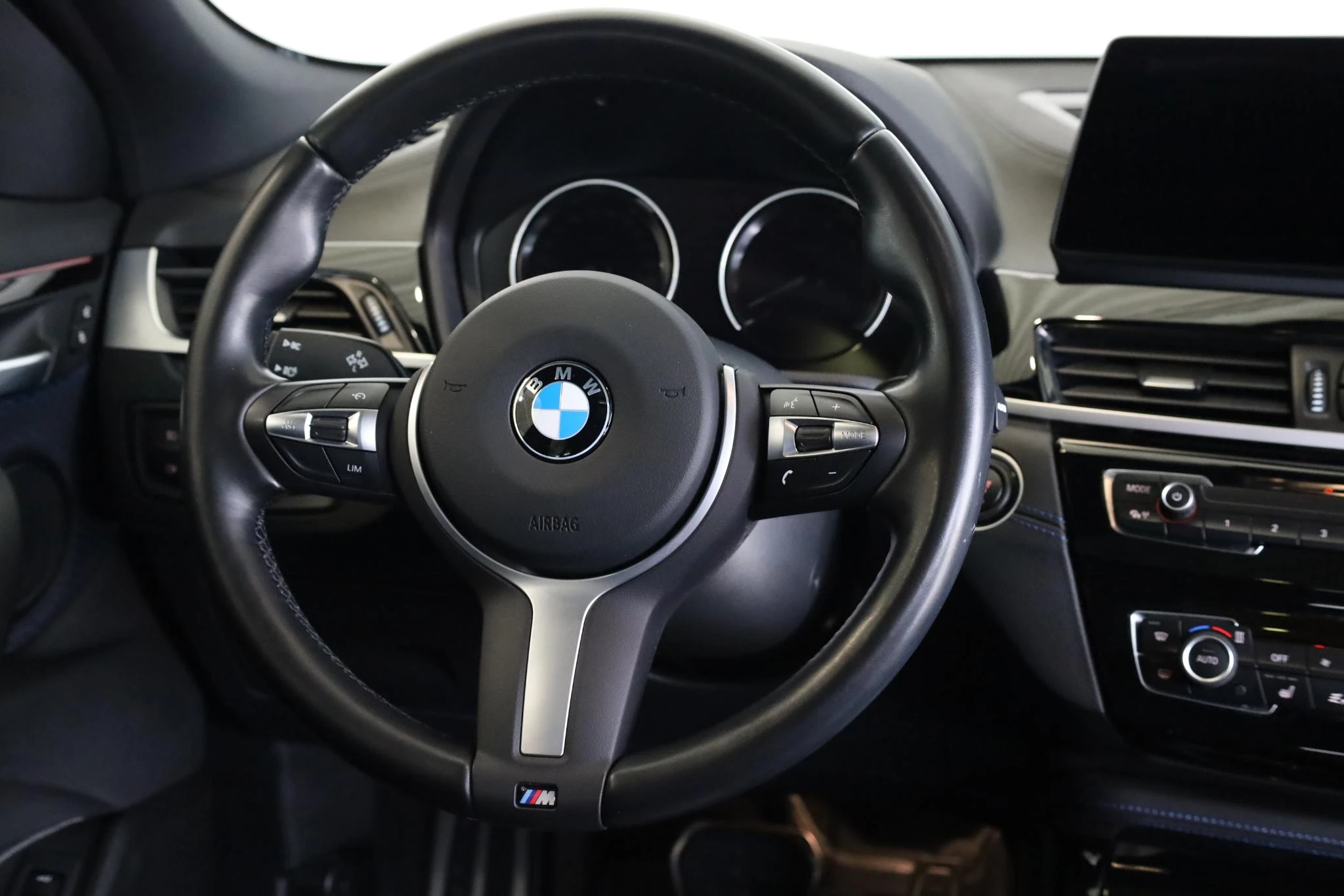 Hoofdafbeelding BMW X2