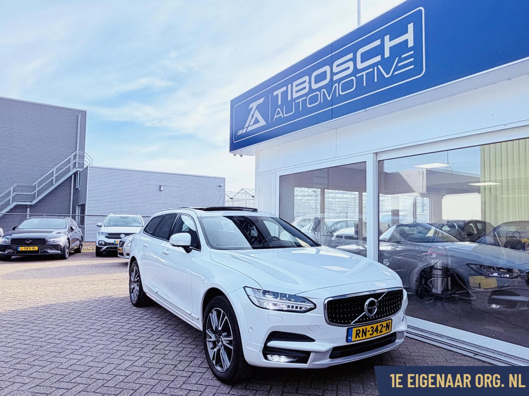 Hoofdafbeelding Volvo V90