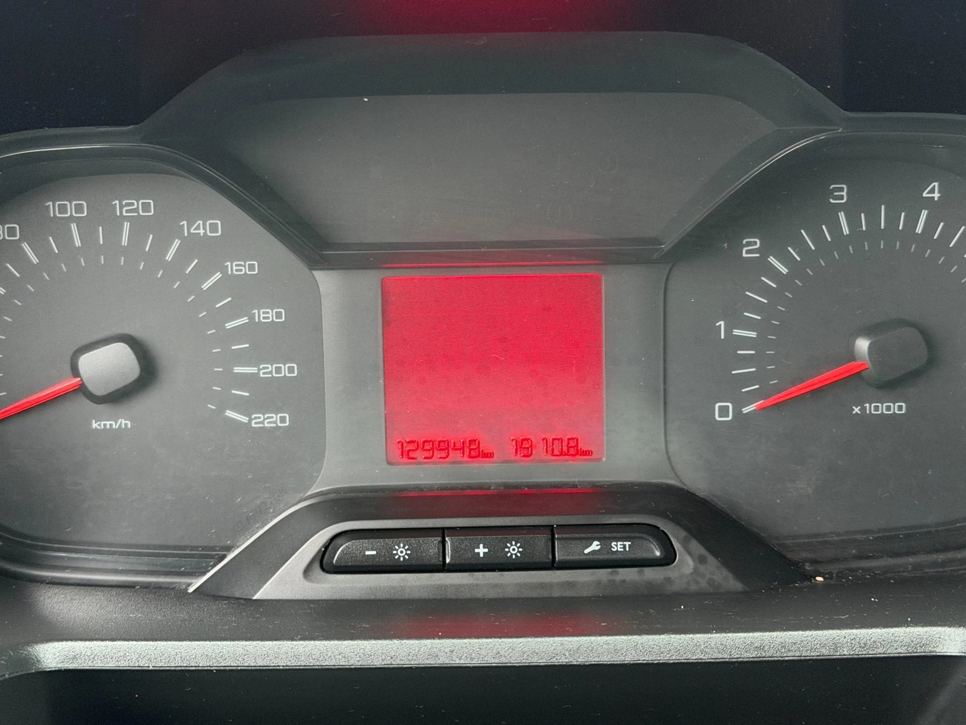 Hoofdafbeelding Peugeot Partner