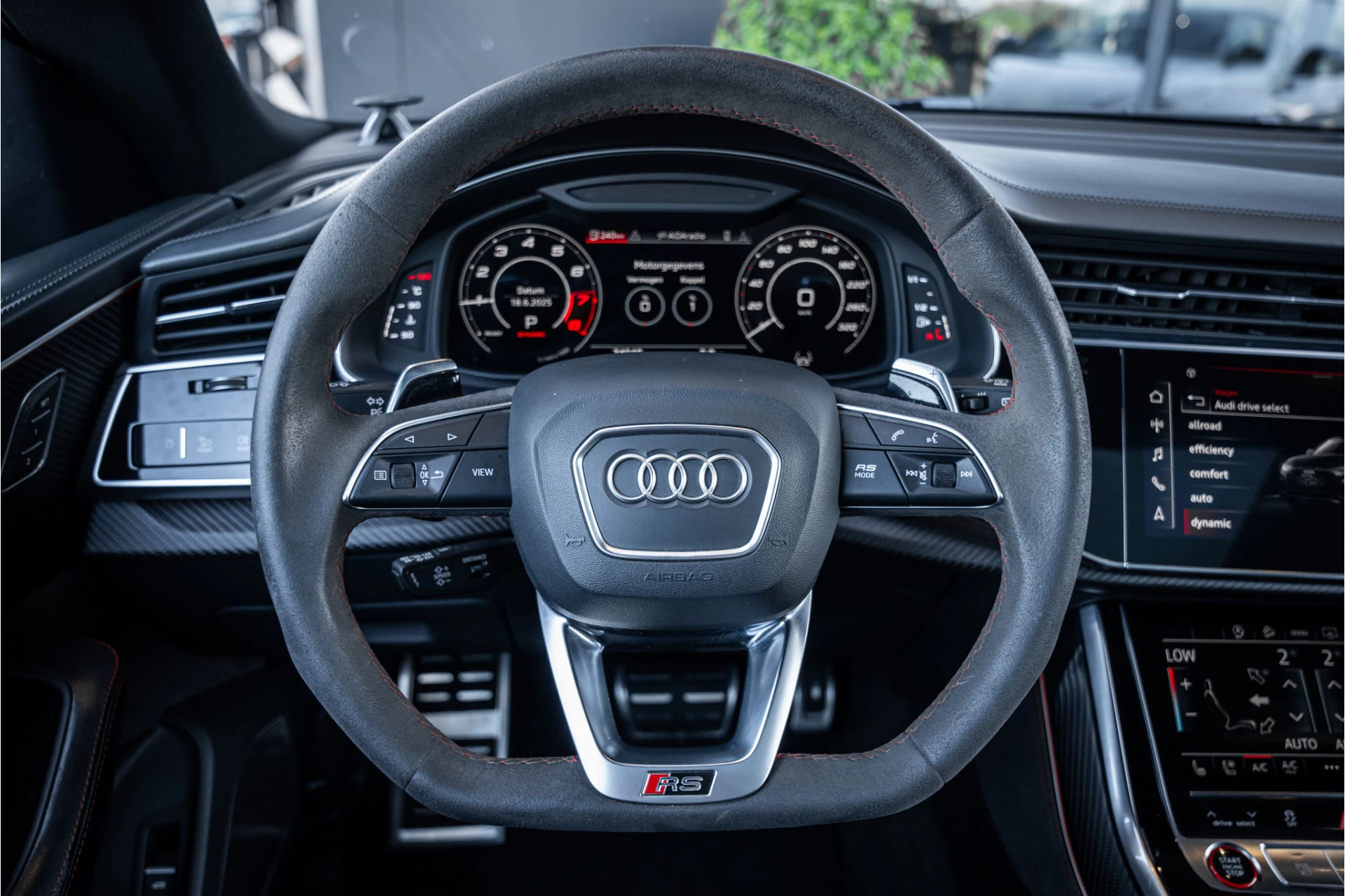 Hoofdafbeelding Audi RSQ8