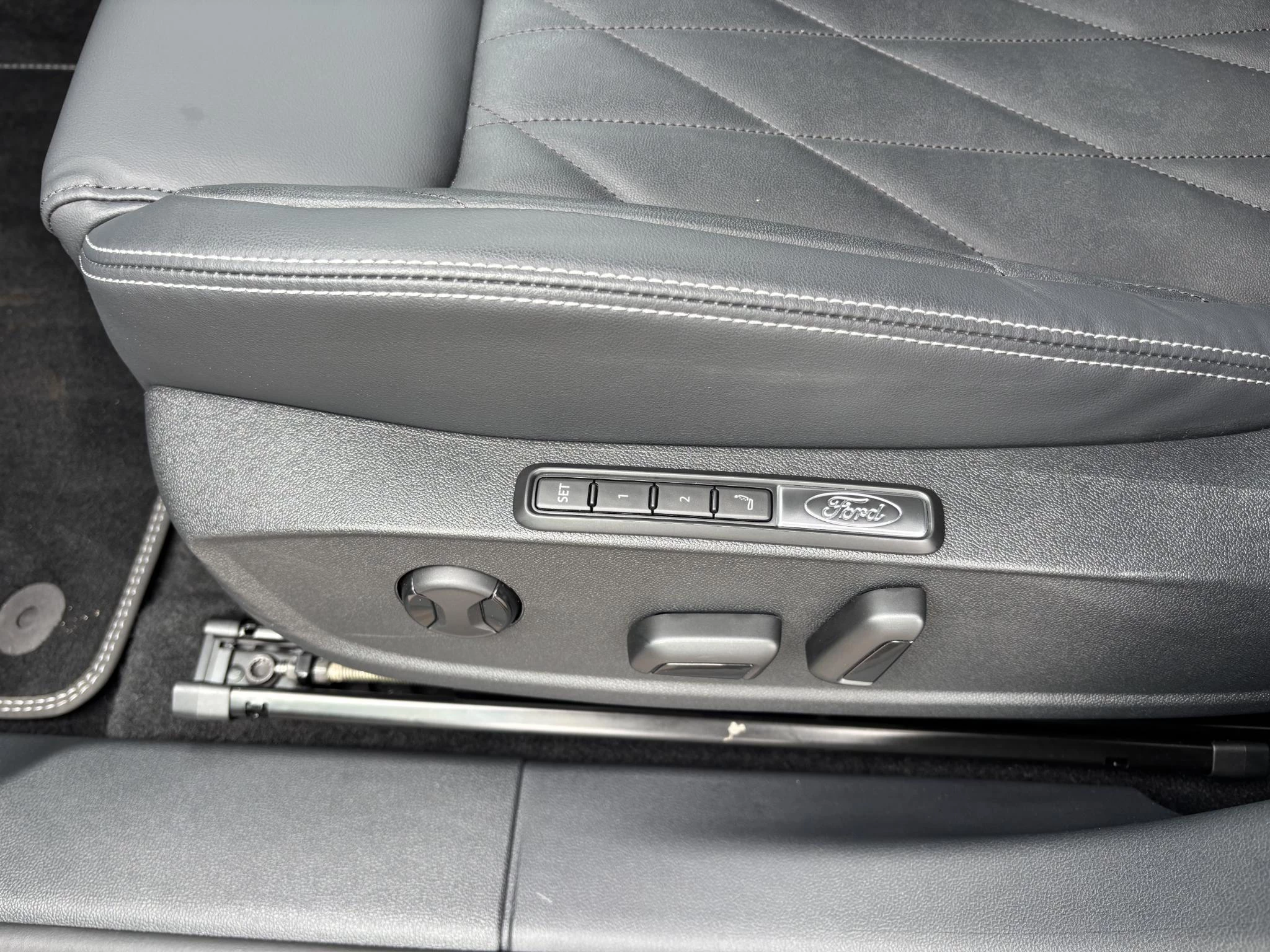 Hoofdafbeelding Ford Explorer