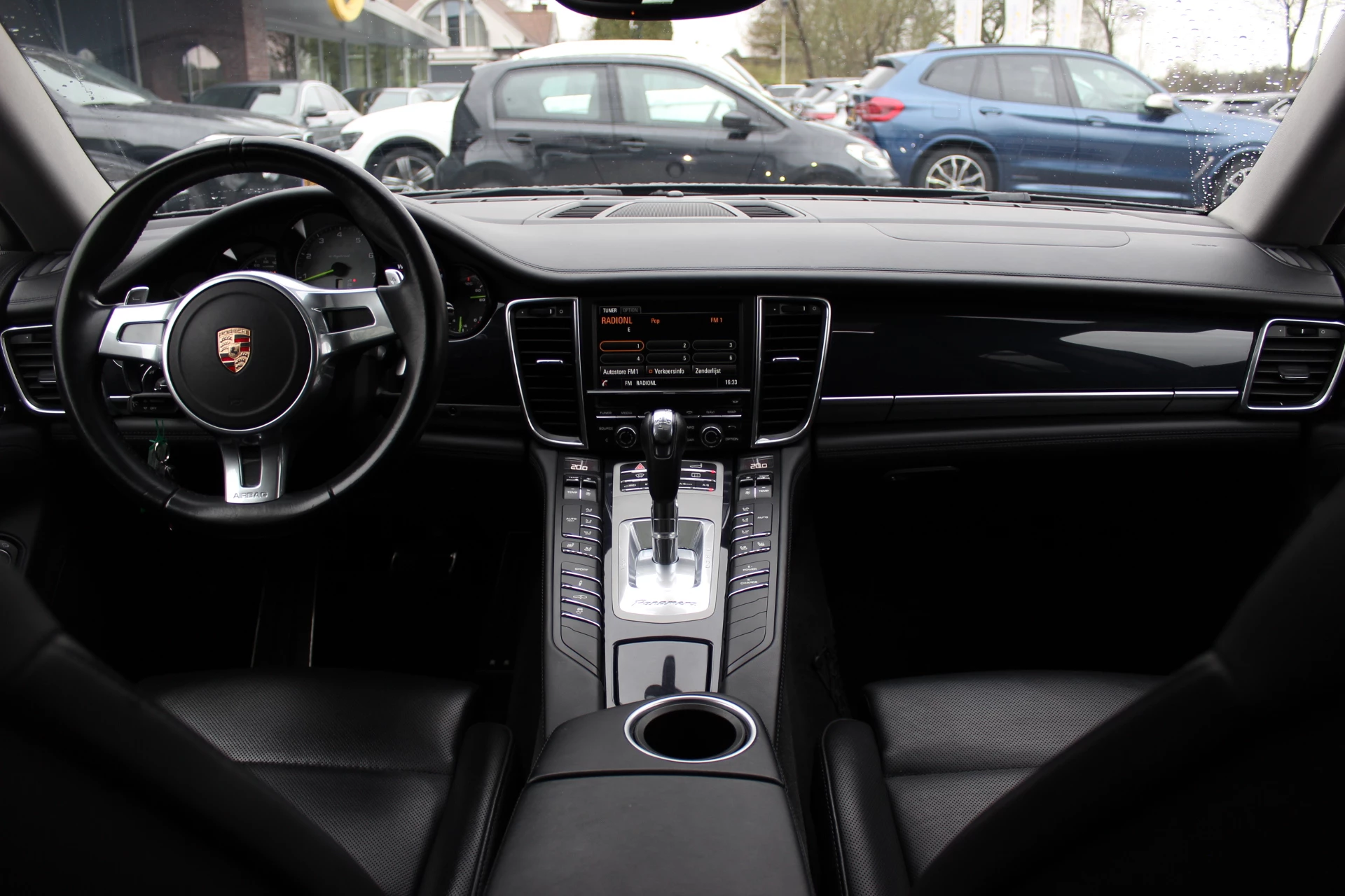 Hoofdafbeelding Porsche Panamera