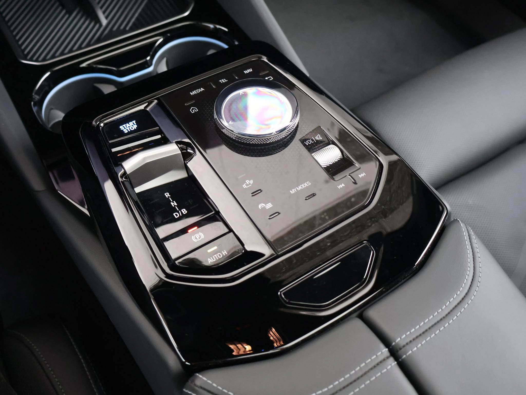 Hoofdafbeelding BMW i5