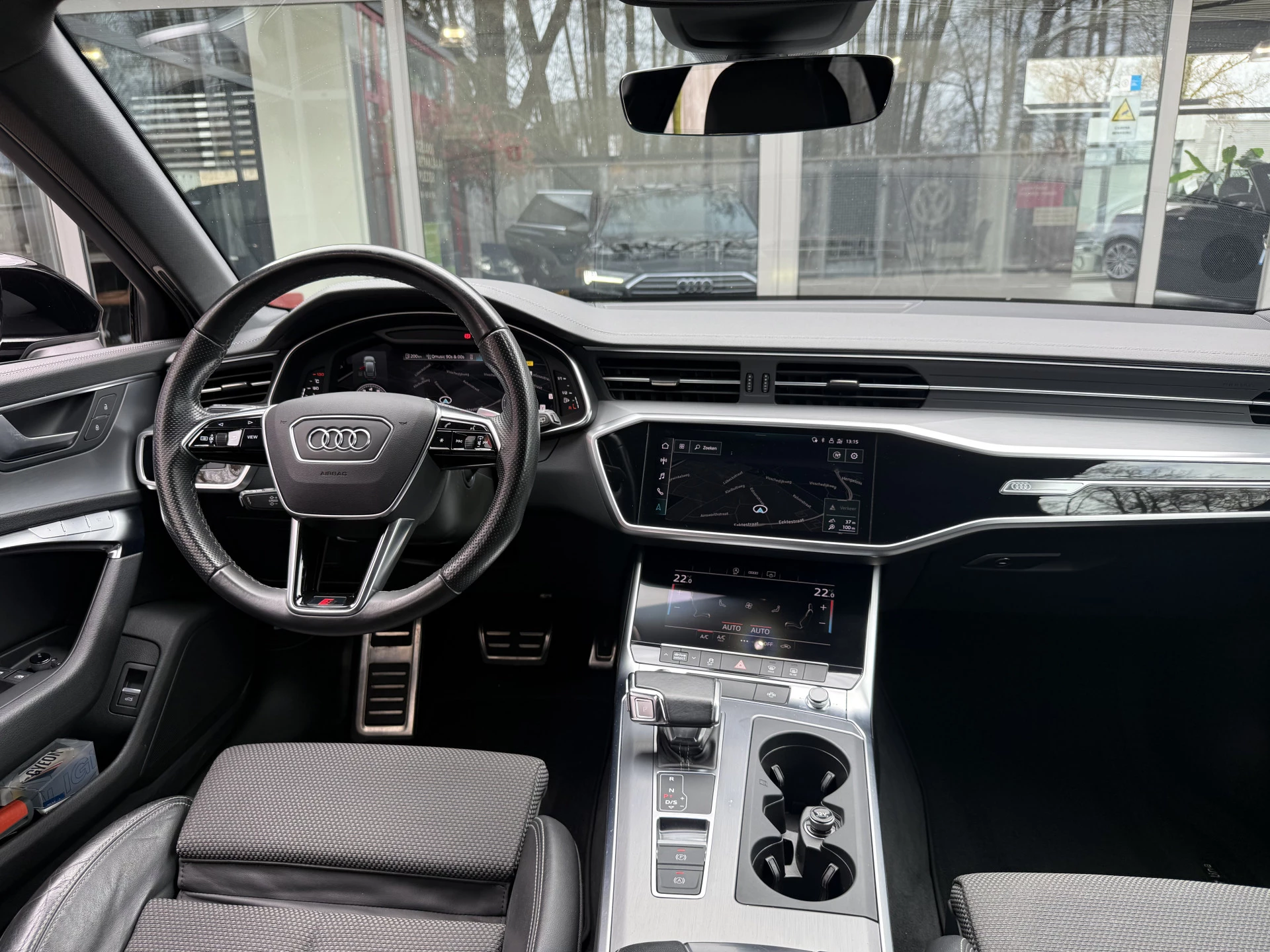 Hoofdafbeelding Audi A6