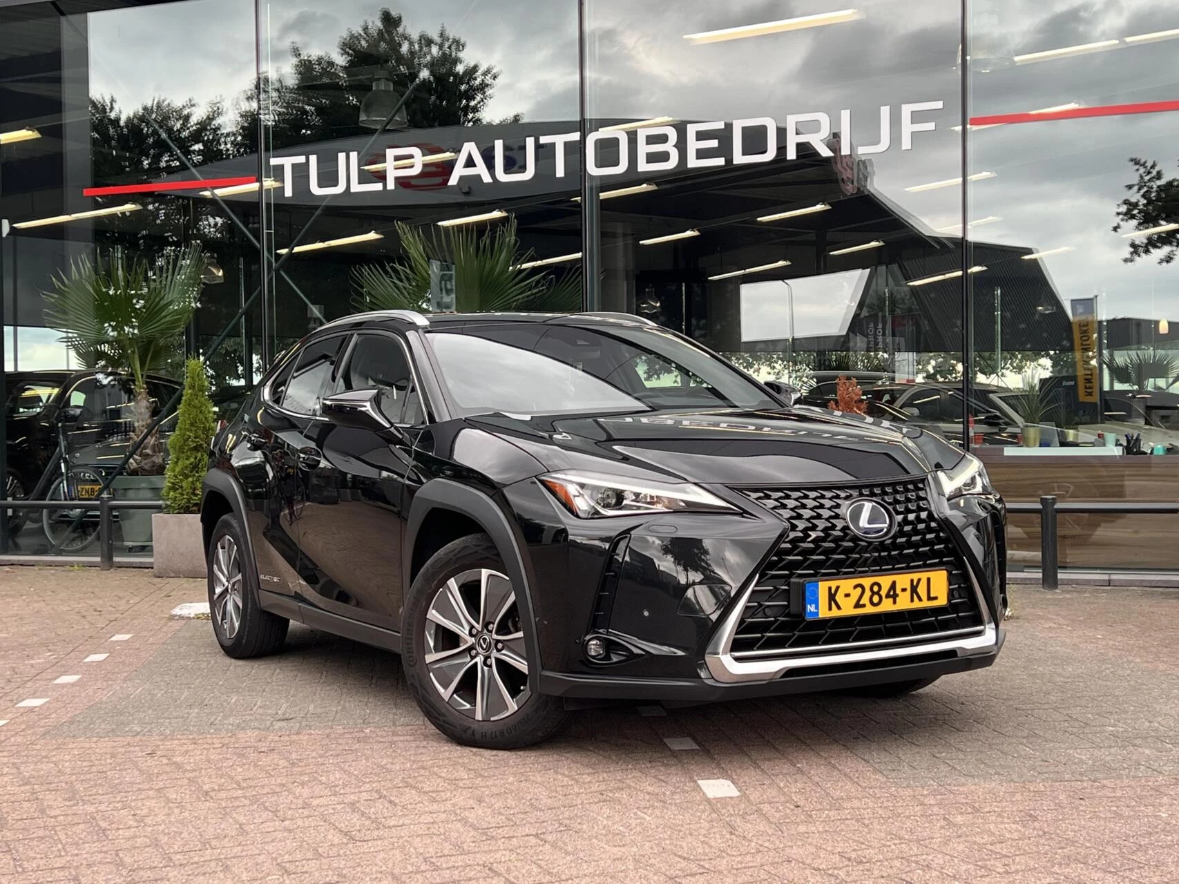Hoofdafbeelding Lexus UX